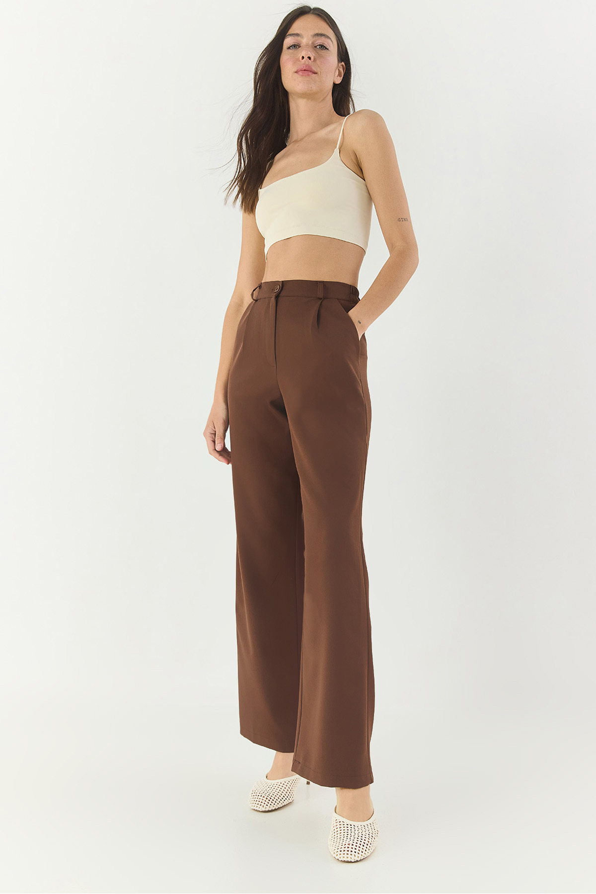 complete the look image
