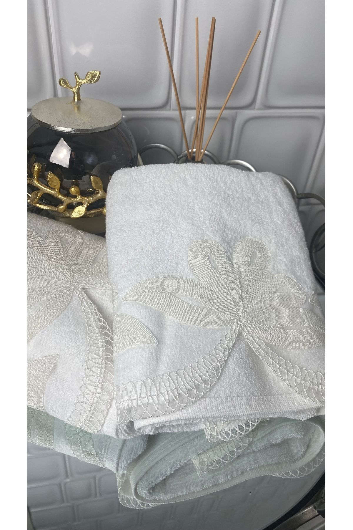 MEYN COLLECTİON-2-Piece Delicate Laced Dowry Holder, Gift Hand Towel 5