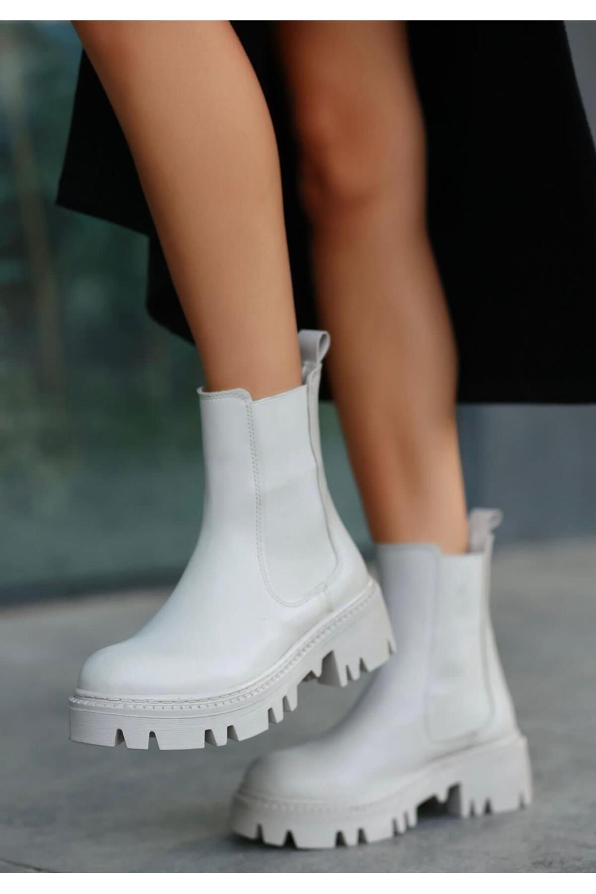 Nil Shoes Ninle Bej Cilt Topuklu Bot