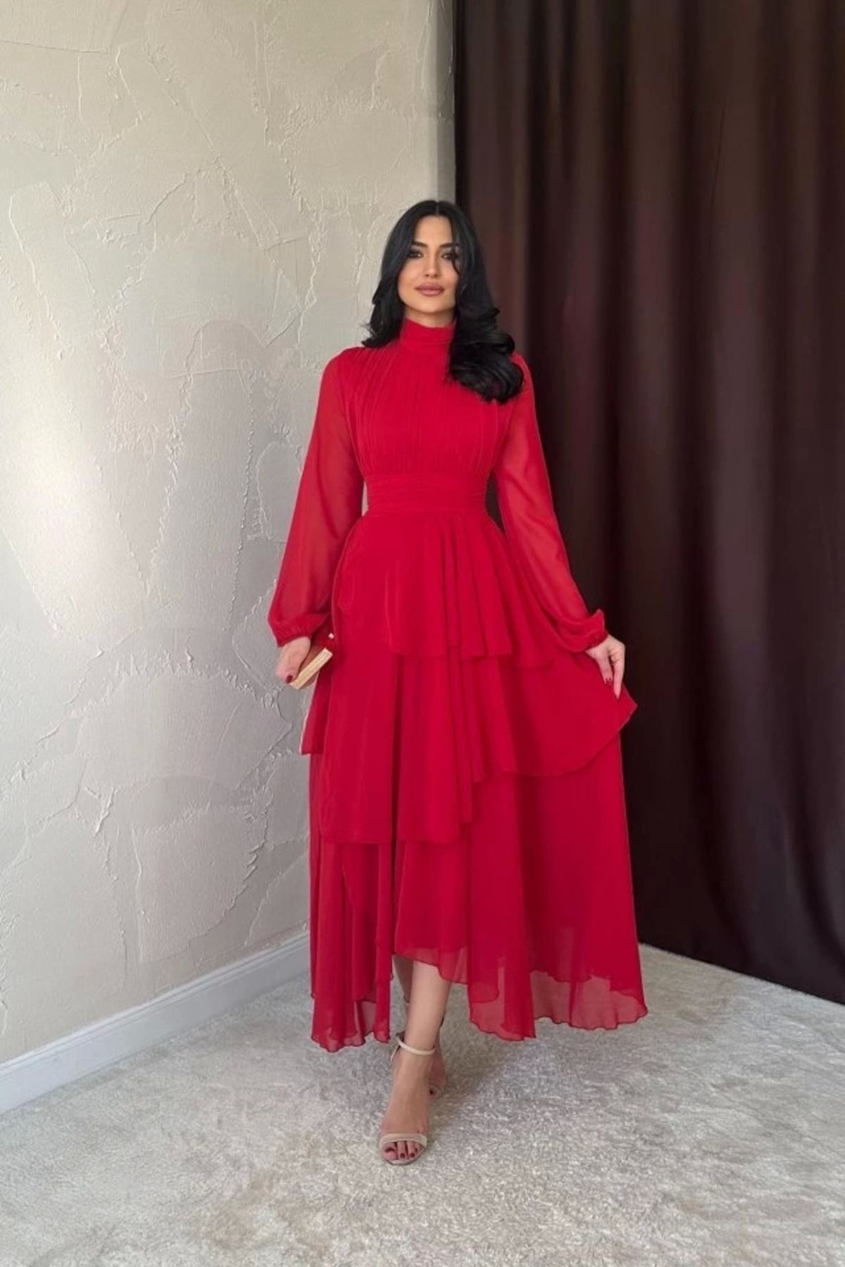 Butik Kırmızı Bel Detaylı Elbise