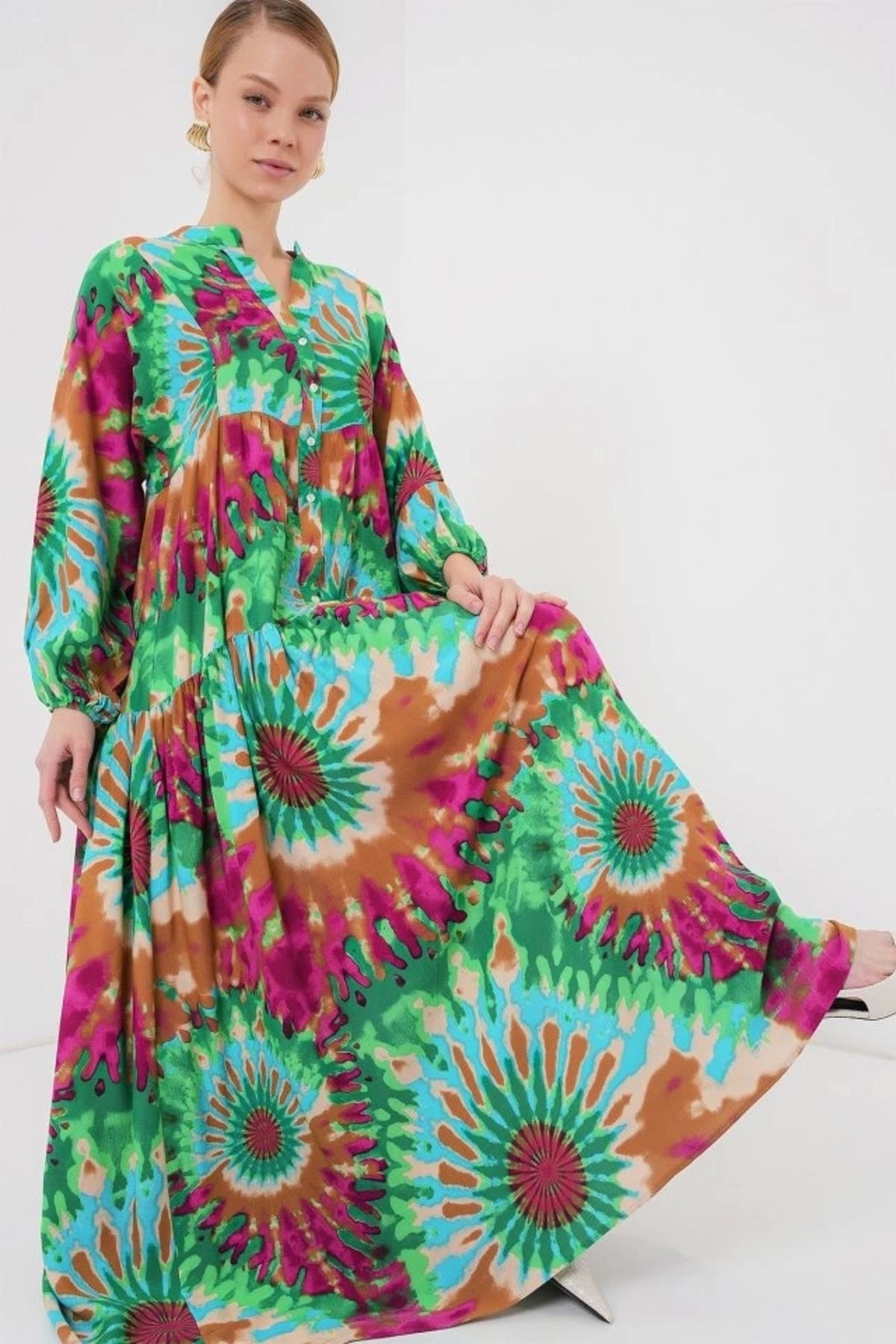 Butik 2423 Otantik Desenli Tesettür Elbise - Yeşil 9