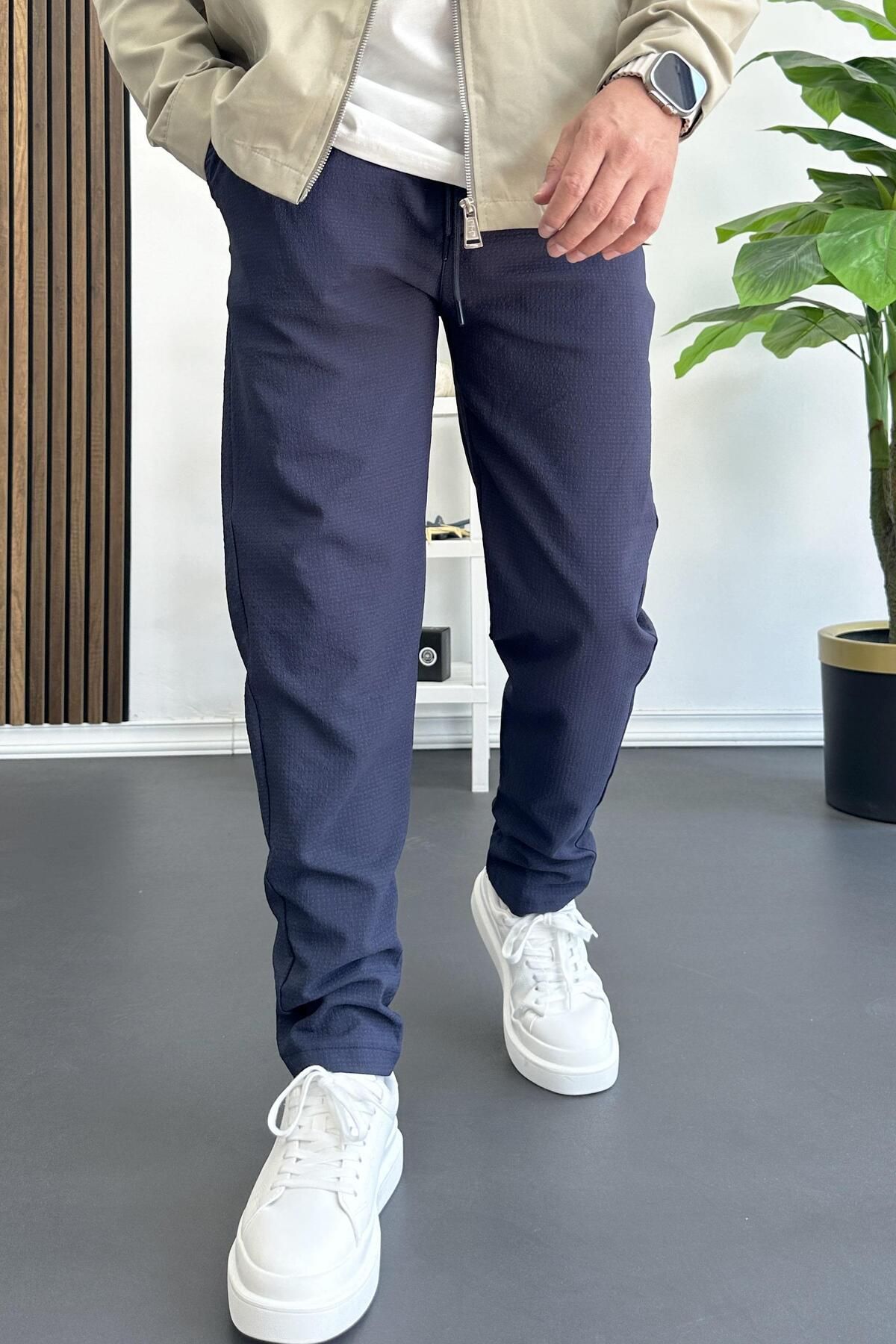 Edwox Erkek Beli Lastikli Gofre Kumaş Jogger Pantolon Lacivert Edw358