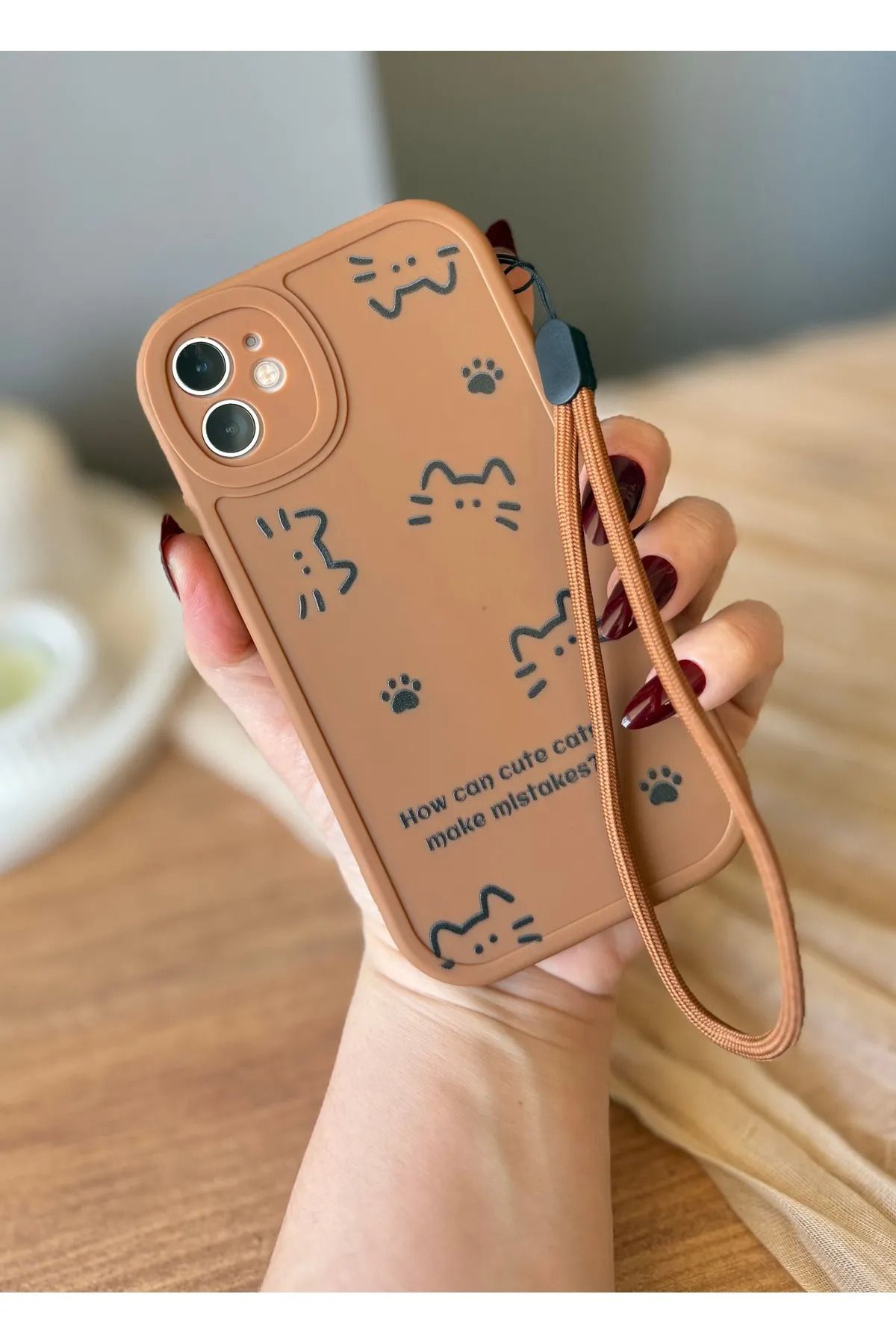 MirazTasarim IPHONE —12— İPLİ KEDİ DESENLİ KAHVERENGİ KILIF