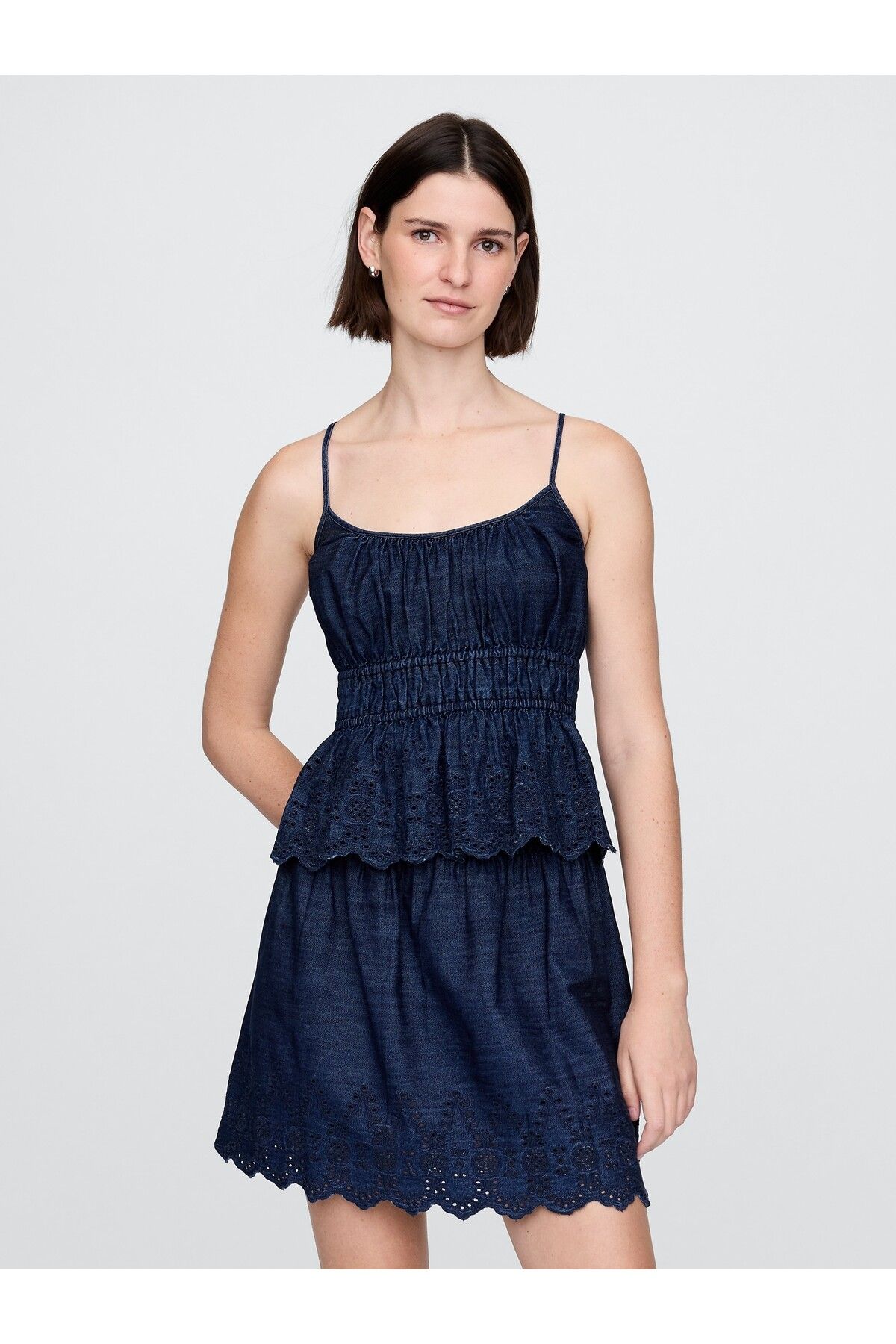 GAP Kadın Lacivert Büzgülü Eyelet Denim Cami Bluz