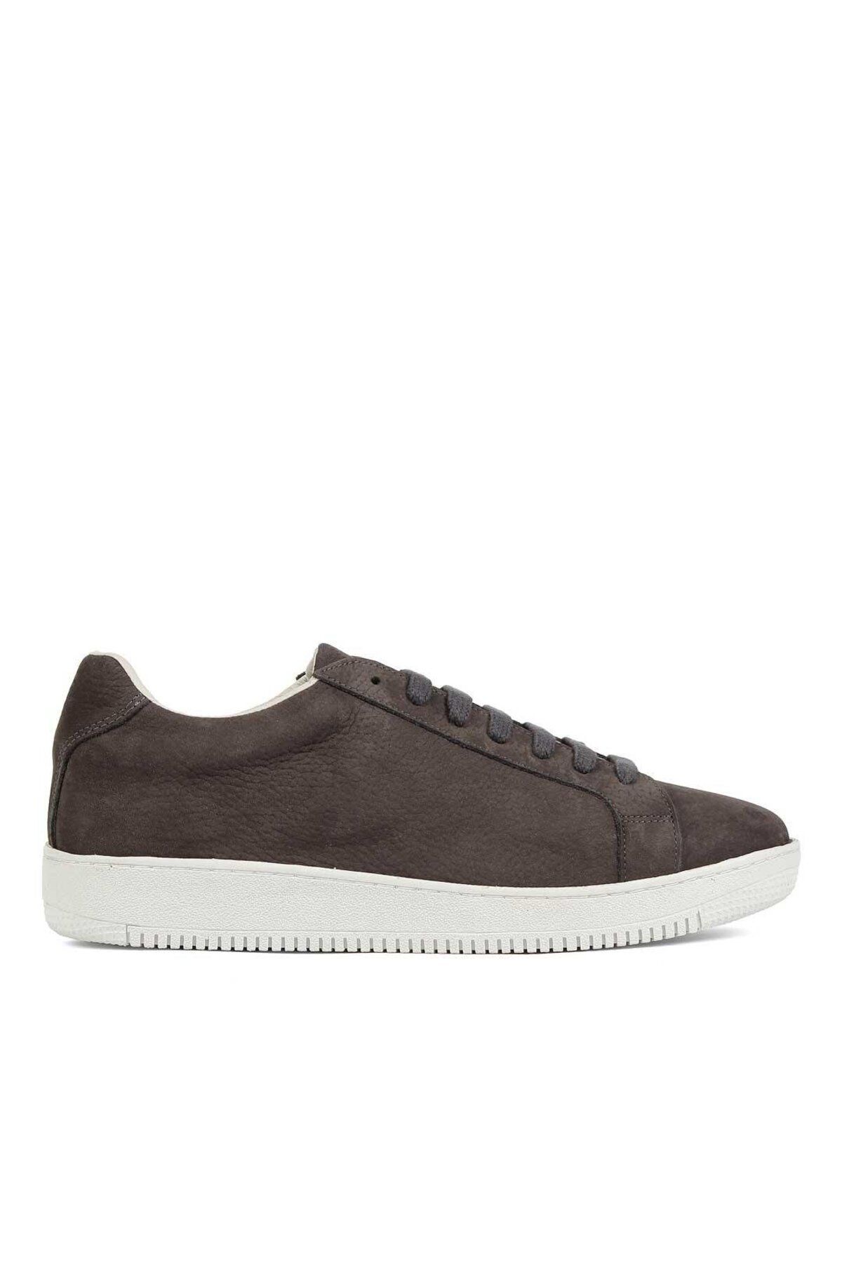 Celal Gültekin Erkek Gri Bağcıklı Kalın Tabanlı Nubuk Deri Sneaker
