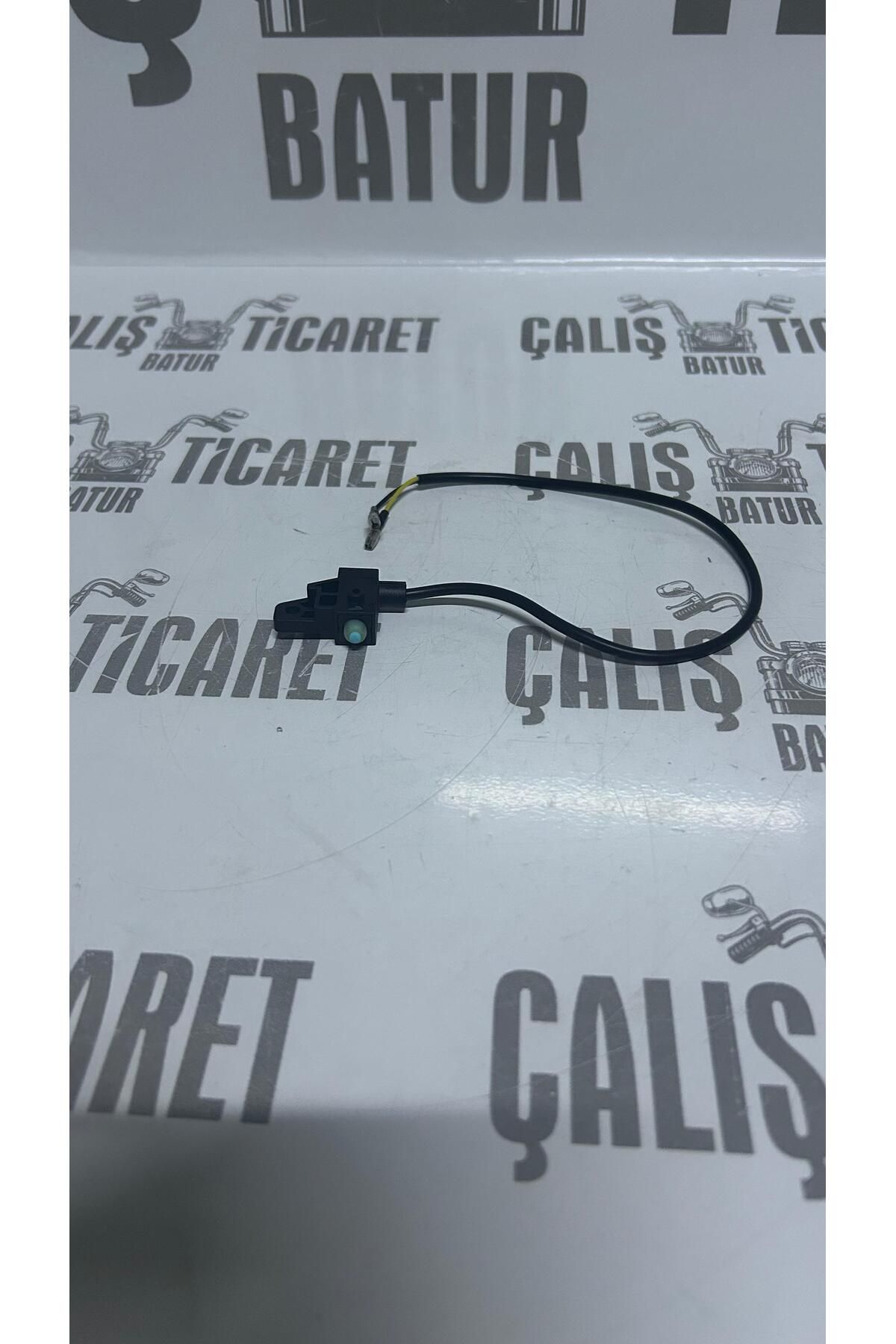 SCT DİSK FREN MÜŞÜRÜ SAĞ KÖŞELİ