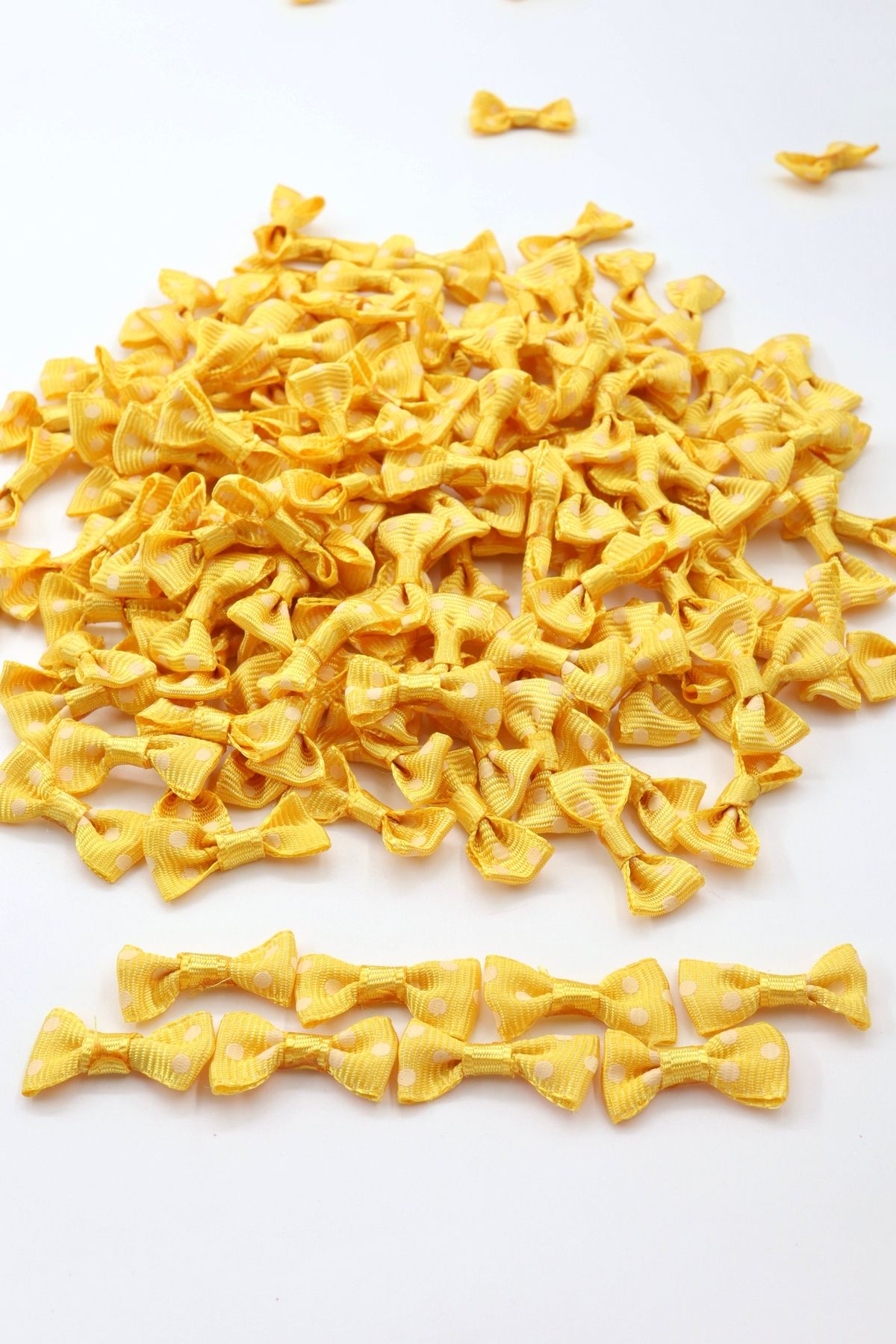 YENİCİ Puantiyeli Fiyonk 100 Adet (3cm)