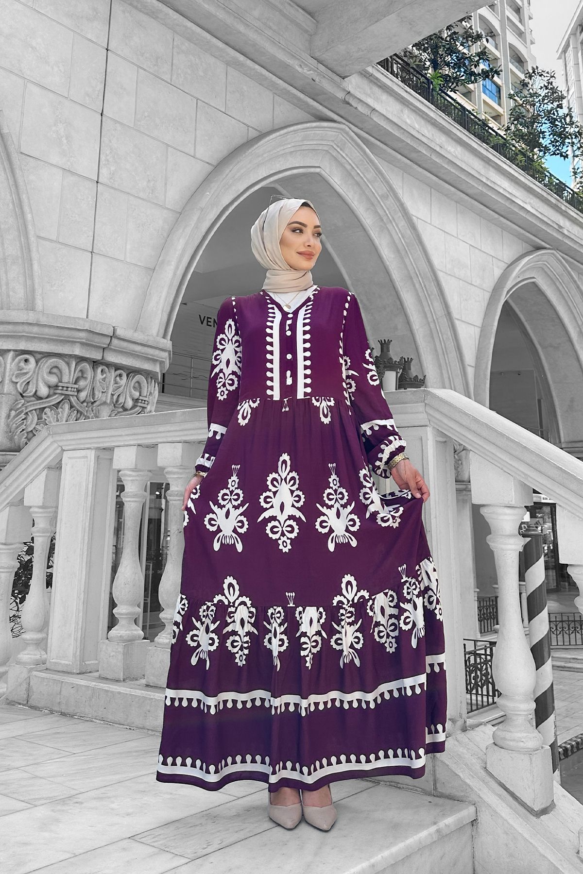 lizbutik Kadın Siyah Beyaz Desenli Viskon Tesettür Elbise