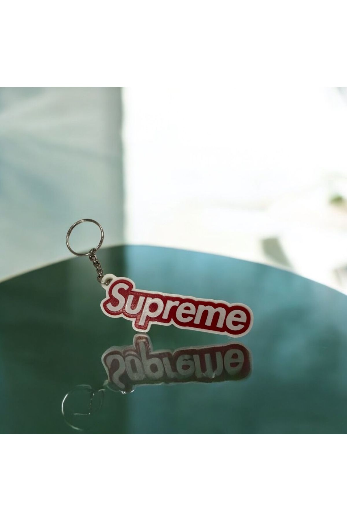 Tasarım Supreme Tarzı 3D Anahtarlık – Havalı ve Şık Tasarım 🔥🏀