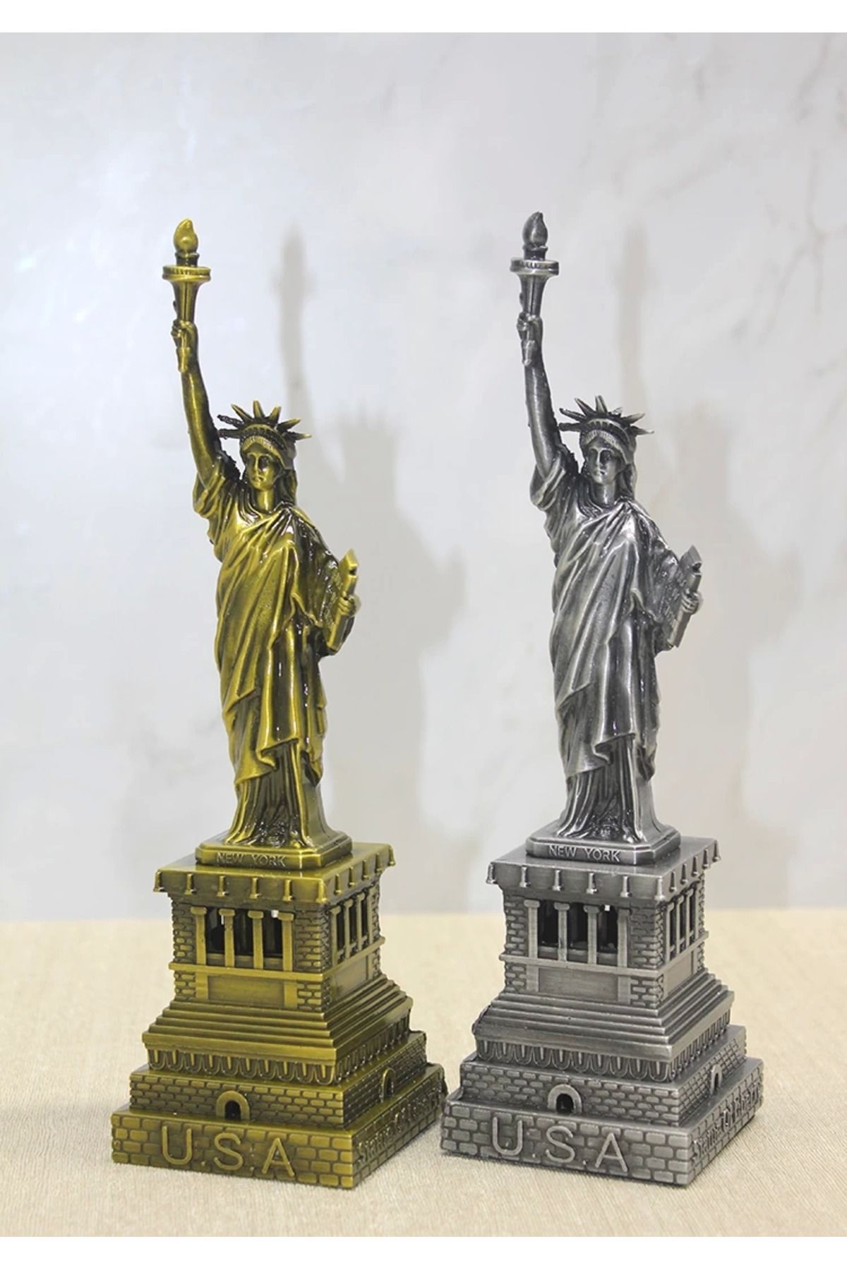 EZ SHOP Metal Özgürlük Anıtı Alk3477