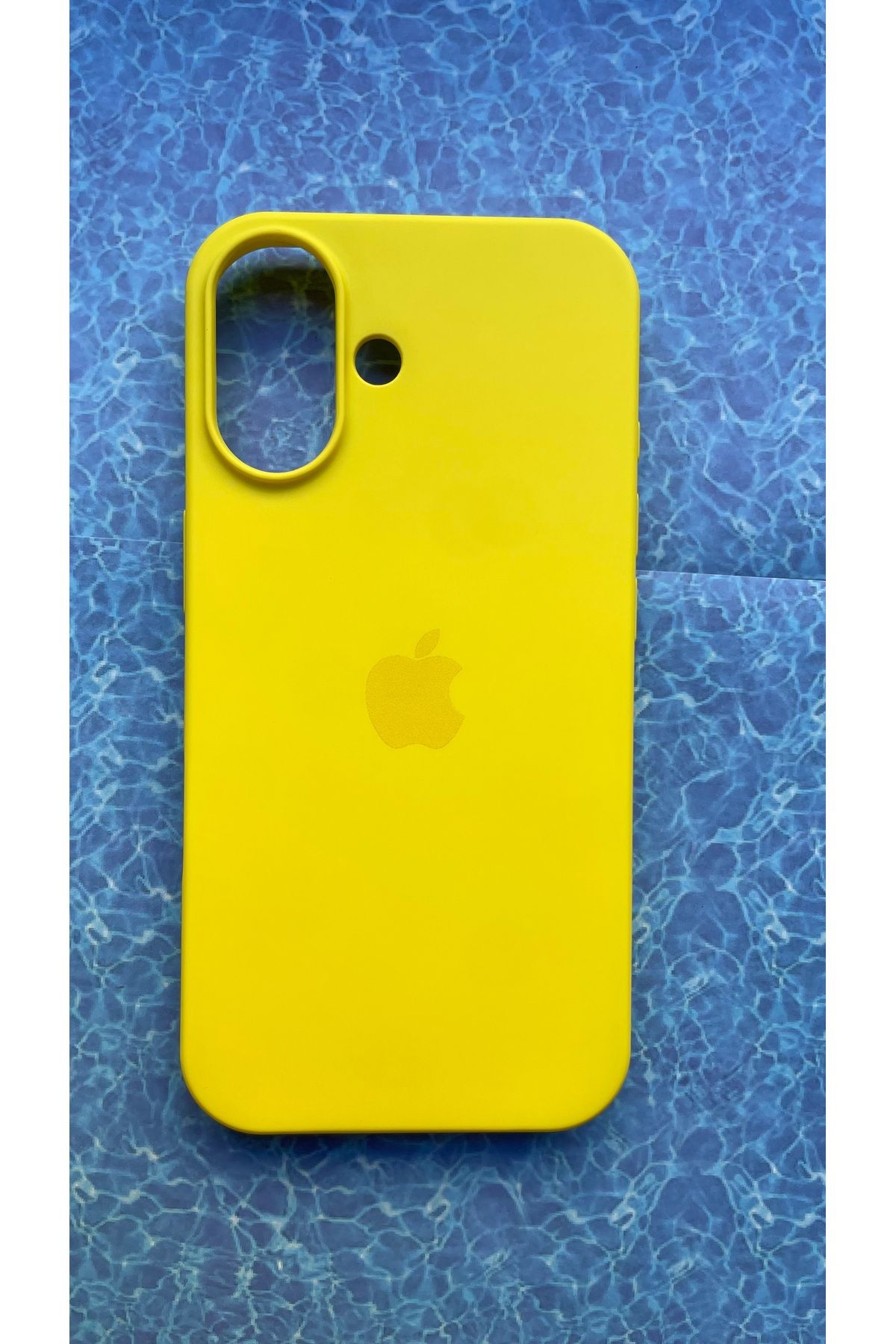 BCNCASE IPHONE 16 LOGOLU İLE UYUMLU LANSMAN SİLİKON İÇİ KADİFE KAPAK KILIF