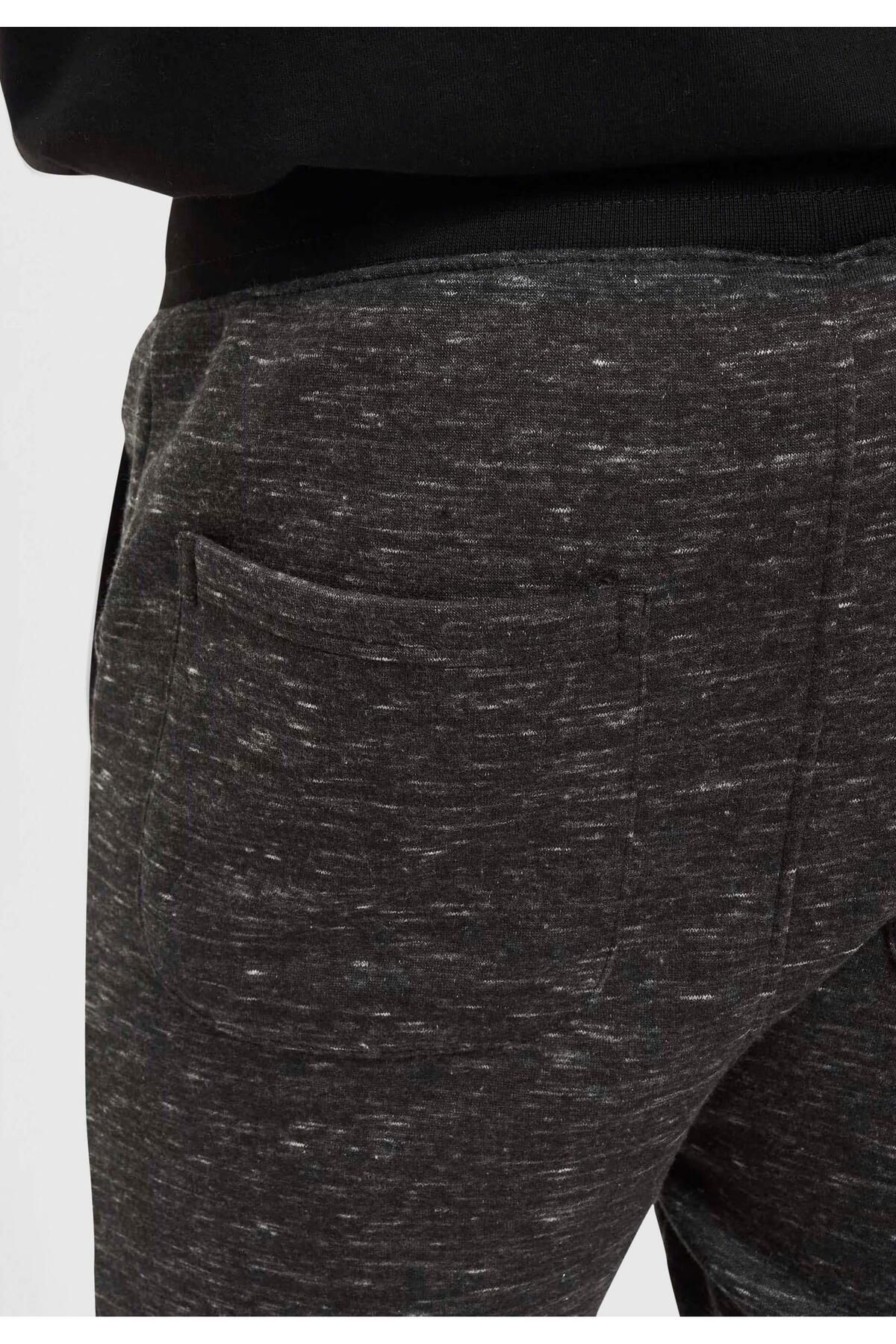 Urban Classics-Herren Just Rhyse Rainrock Sweat Pants Black 6