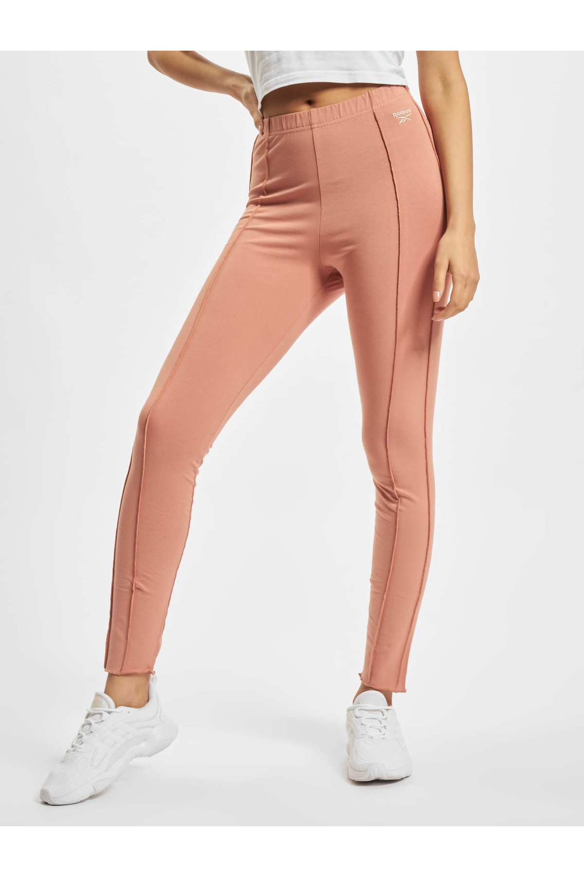 complete the look image