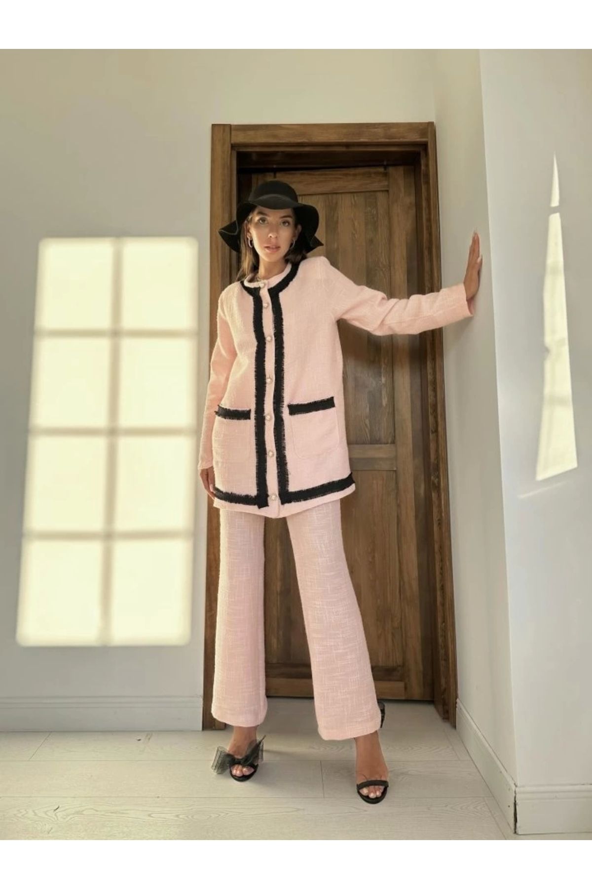 nedo7 Pembe Siyah Şeritli Yakasız Ceket Ve Pantolon Takım