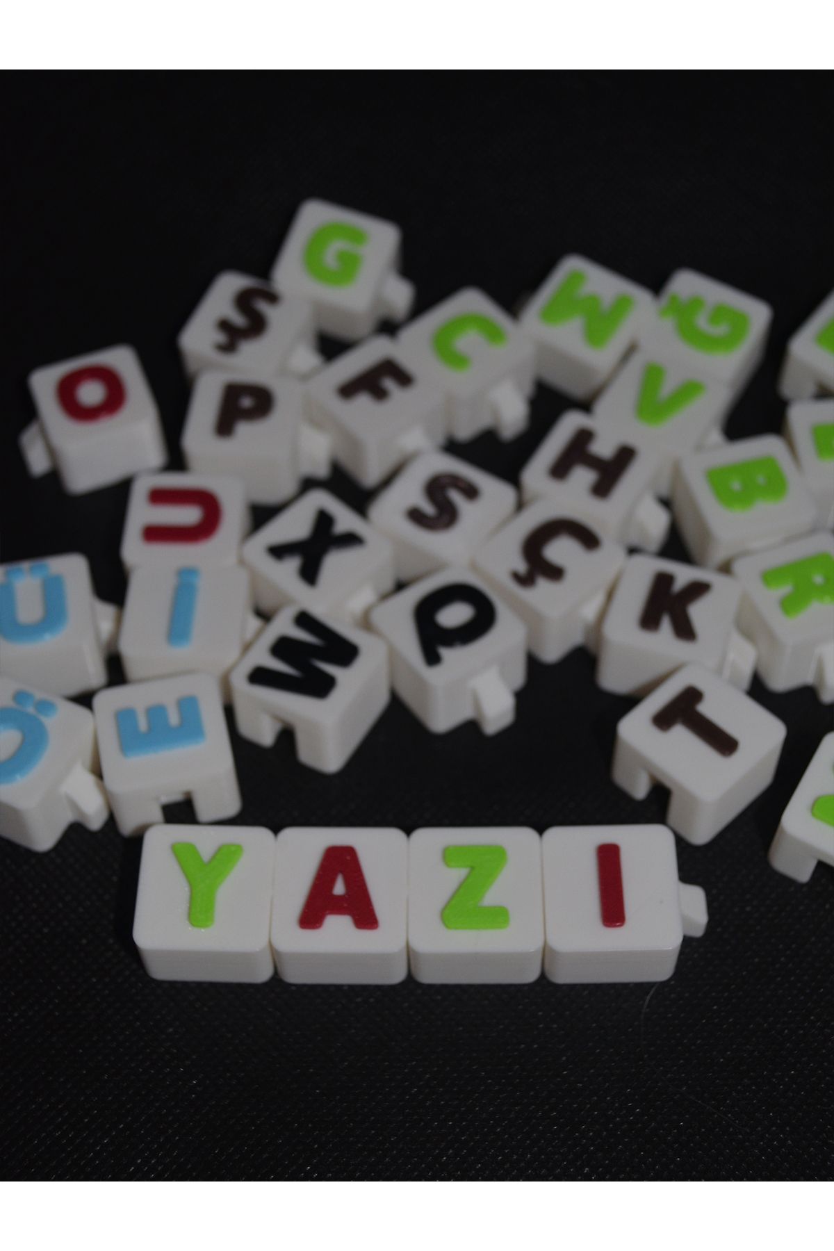 DiceLand Çocuklar İçin Renkli Alfabe Puzzle | 29 Harfli Set | Eğitici Oyuncak