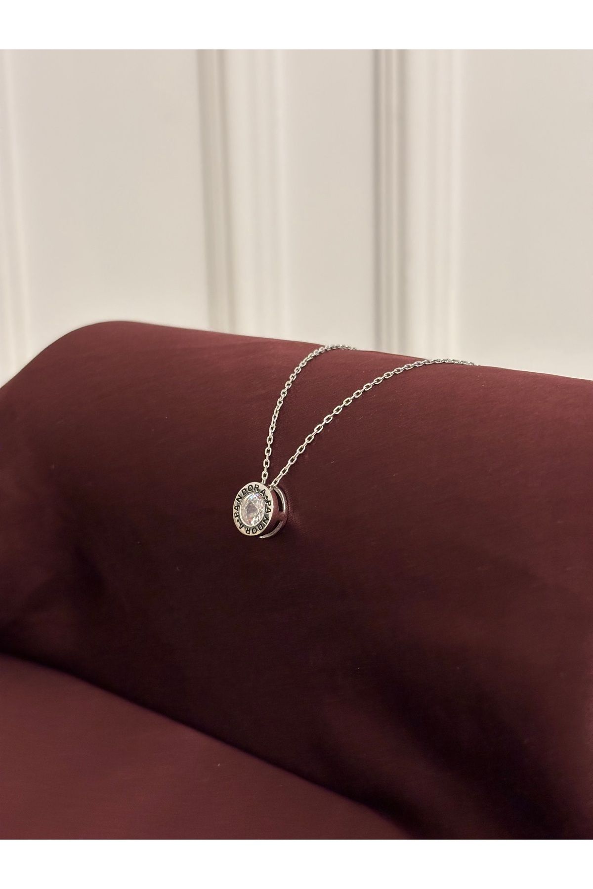 Silver 925 Ayar Gümüş Yuvarlak Taşlı Kolye
