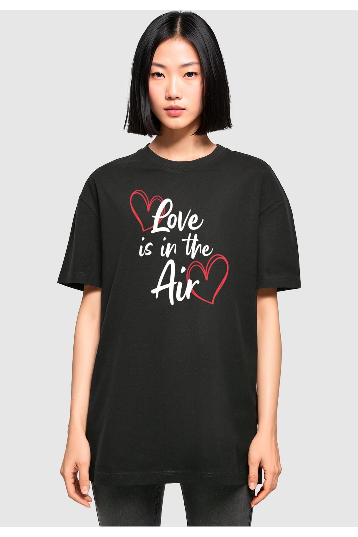 Merchcode-Damen Ladies Valentines Day – Love is in the Air Übergroßes Boyfriend-T-Shirt 3