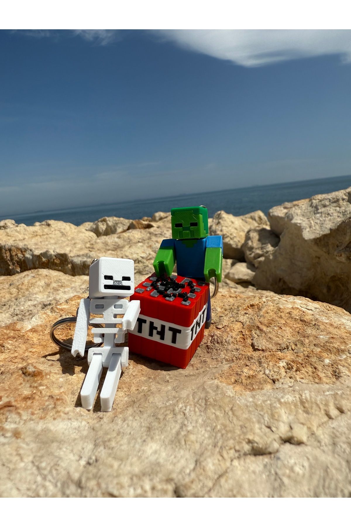 3dyonix Minecraft Temalı 3'lü Anahtarlık Seti – Zombi, İskelet ve TNT Figürleri