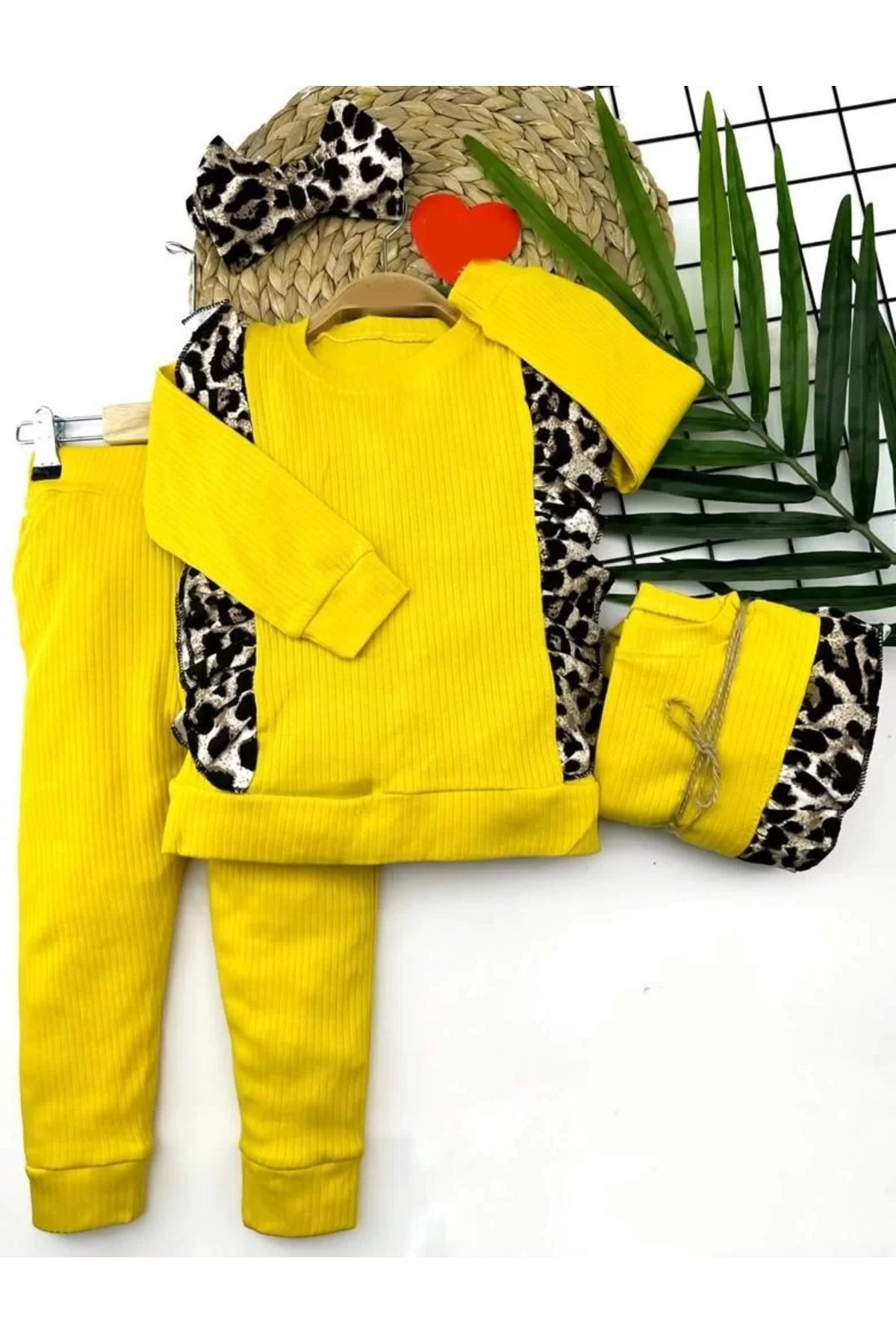 Moda Şahsenem 2-3-4-5 Yaş Bandanalı Leopar Baskılı Uzun Kollu 2li Kız Çocuk Takımı Sarı
