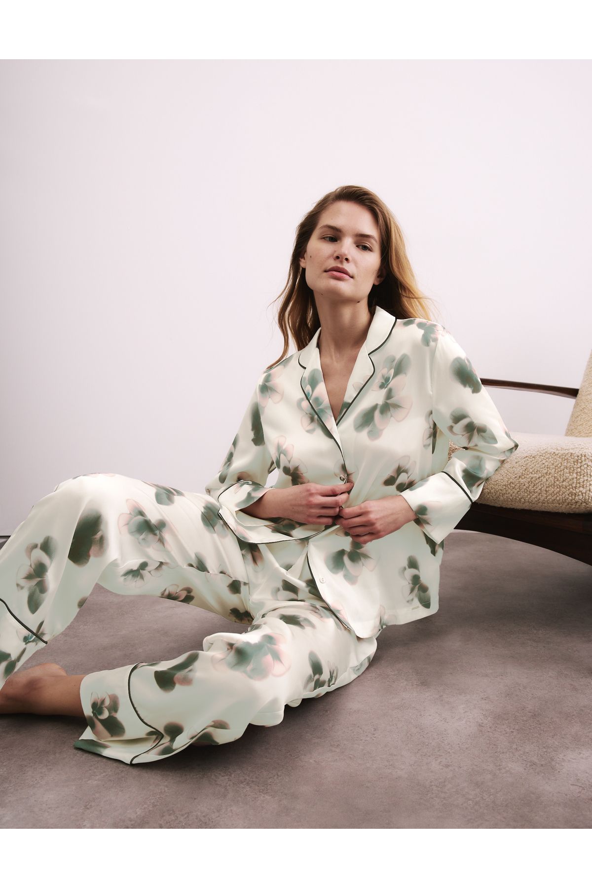 Marks & Spencer Çiçek Desenli Uzun Kollu Saten Pijama Takımı