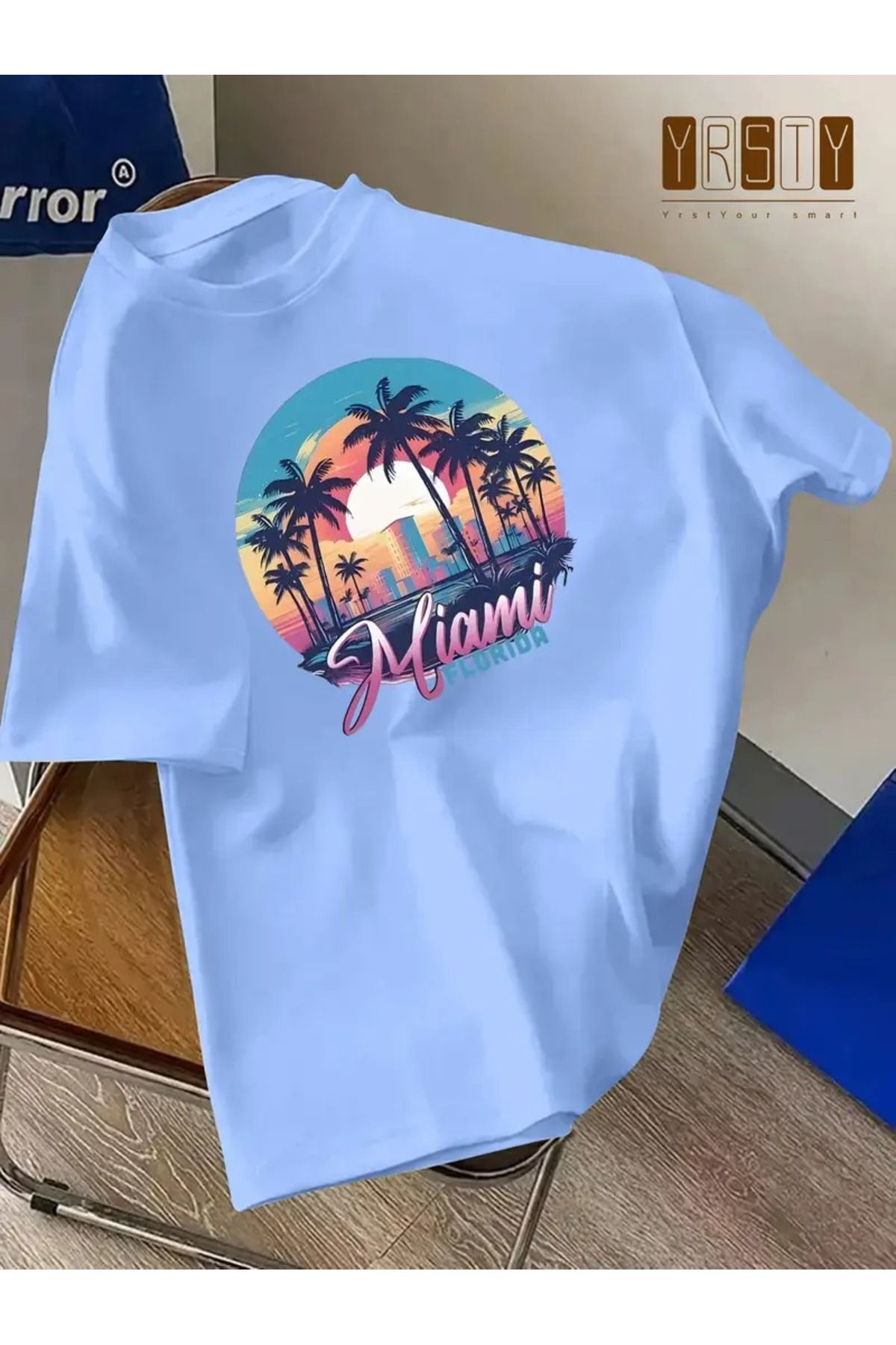 aynewmoda Erkek Miami Beach Gün Batımı Tişörtü - Palmiye Ağacı ve Renkli Gökyüzü Tasarımı, Kısa Kollu