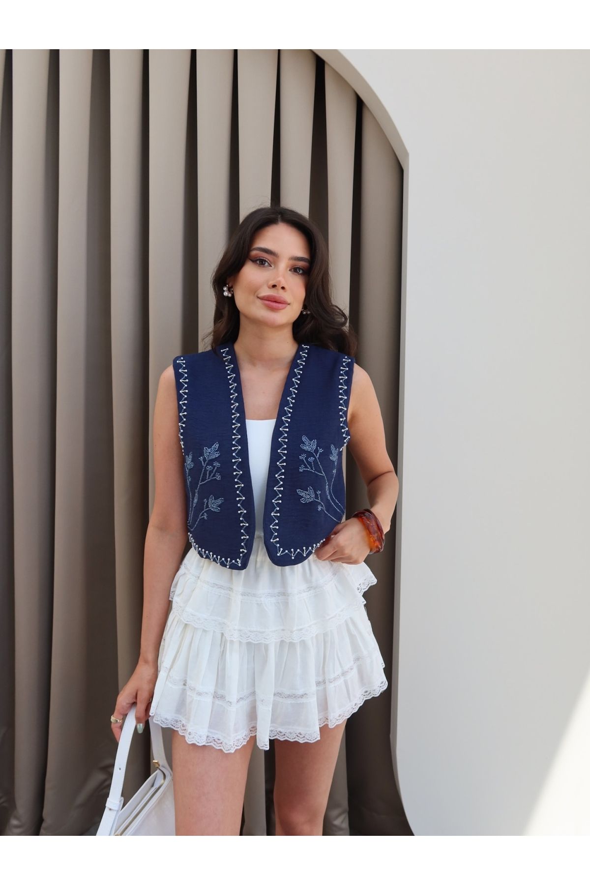 ESRAHELVACI Boncuk İşleme Pamuklu Yelek