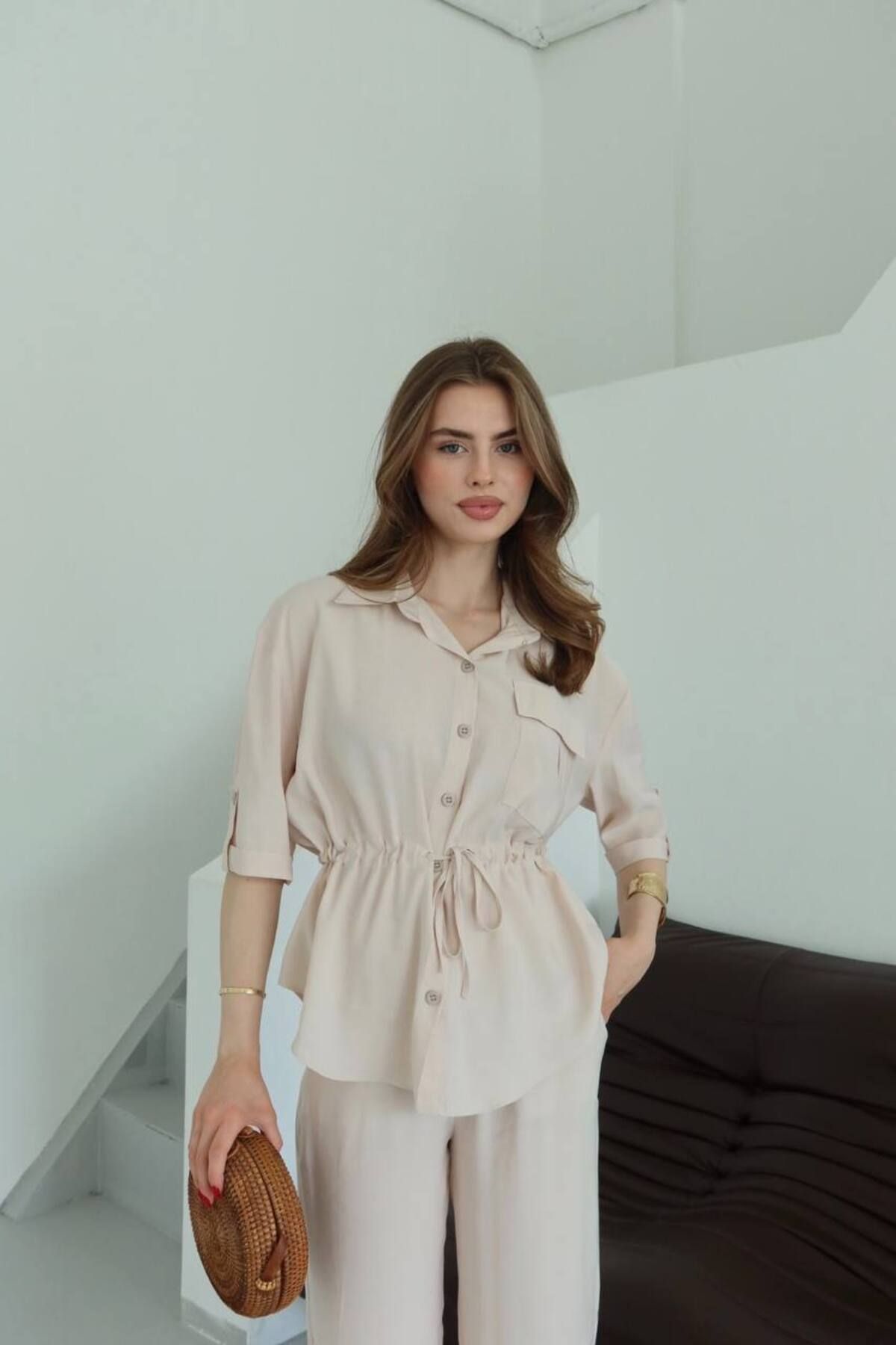 VESS MODA Kadın Kolu Kıvırmalı Beli büzgü bağlamalı yazlık gömlek pantolon ikili takım