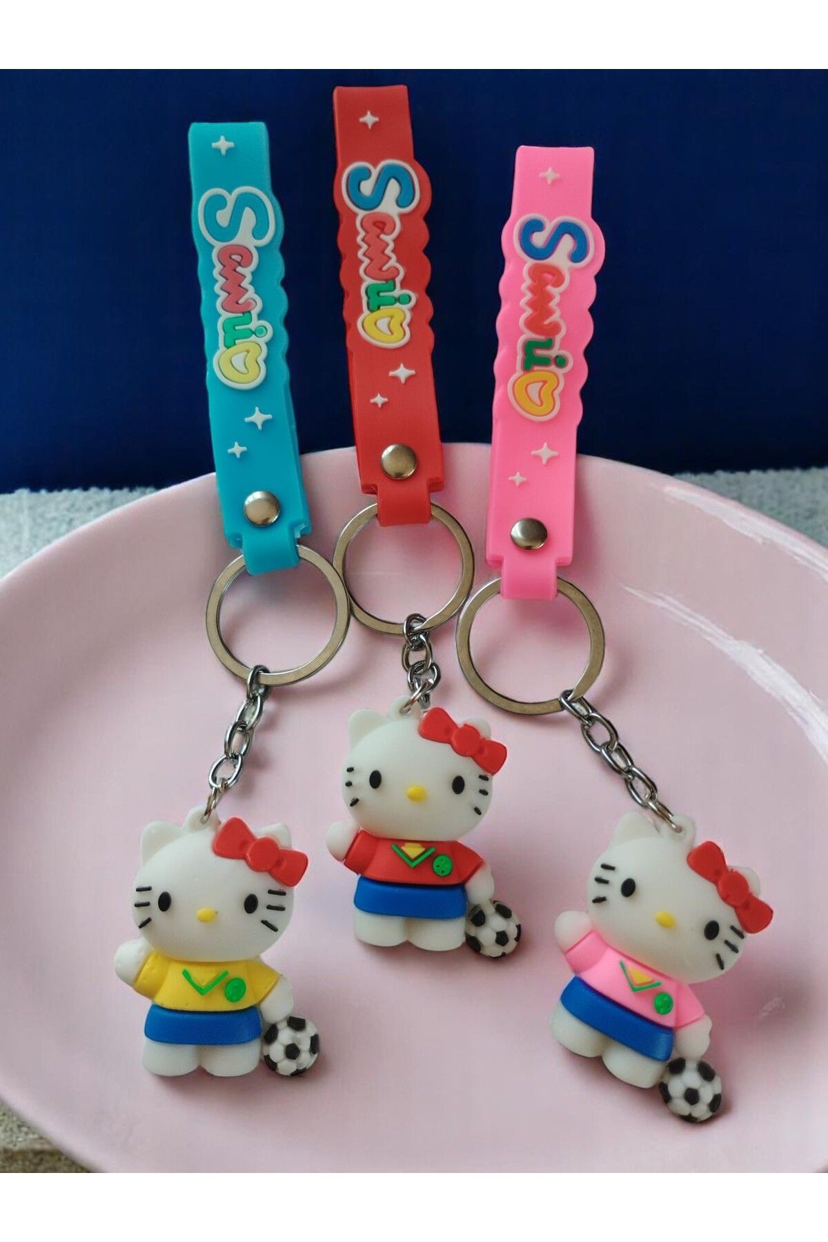 VerdeHome Hello Kitty Anahtarlık 3'Lü Set – Çanta Aksesuarı ve Anahtar Aksesuarı