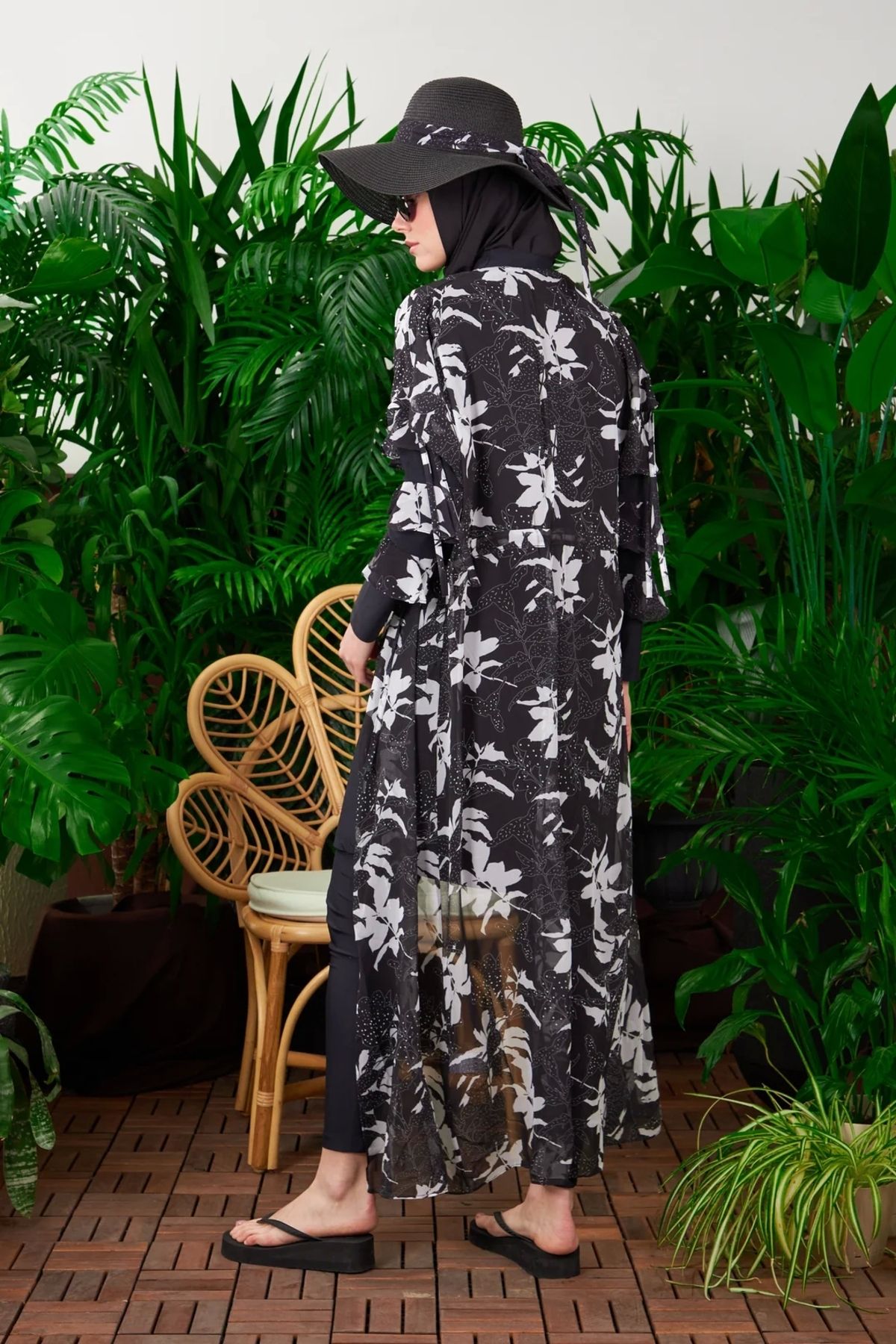 Moodbasic-Leaf Patterned Pareo 3