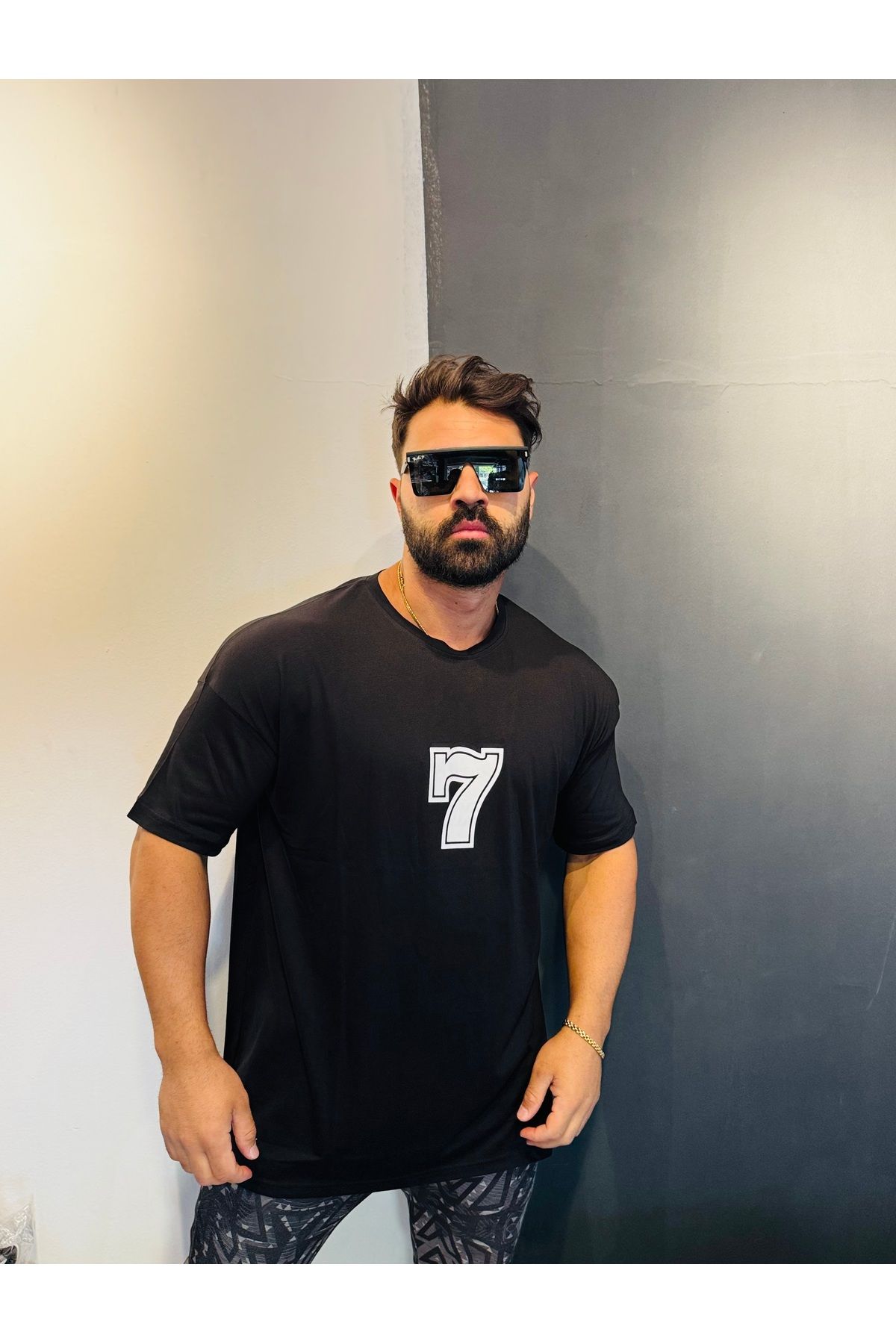 Bas Body FitnessWear 7 Numara Baskılı Bisiklet Yaka Siyah Oversize Fitness Ve Günlük Tişört