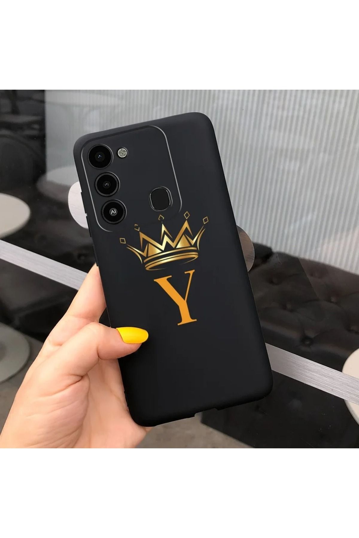 Rotaks Tecno Spark 8c Uyumlu Harfli Taç Baskılı Kişiye Özel Silikon Telefon Kılıfı - Y