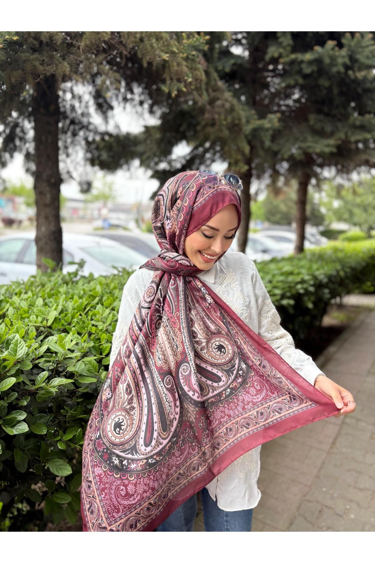 Minel MİNEL DESENLİ ŞAL