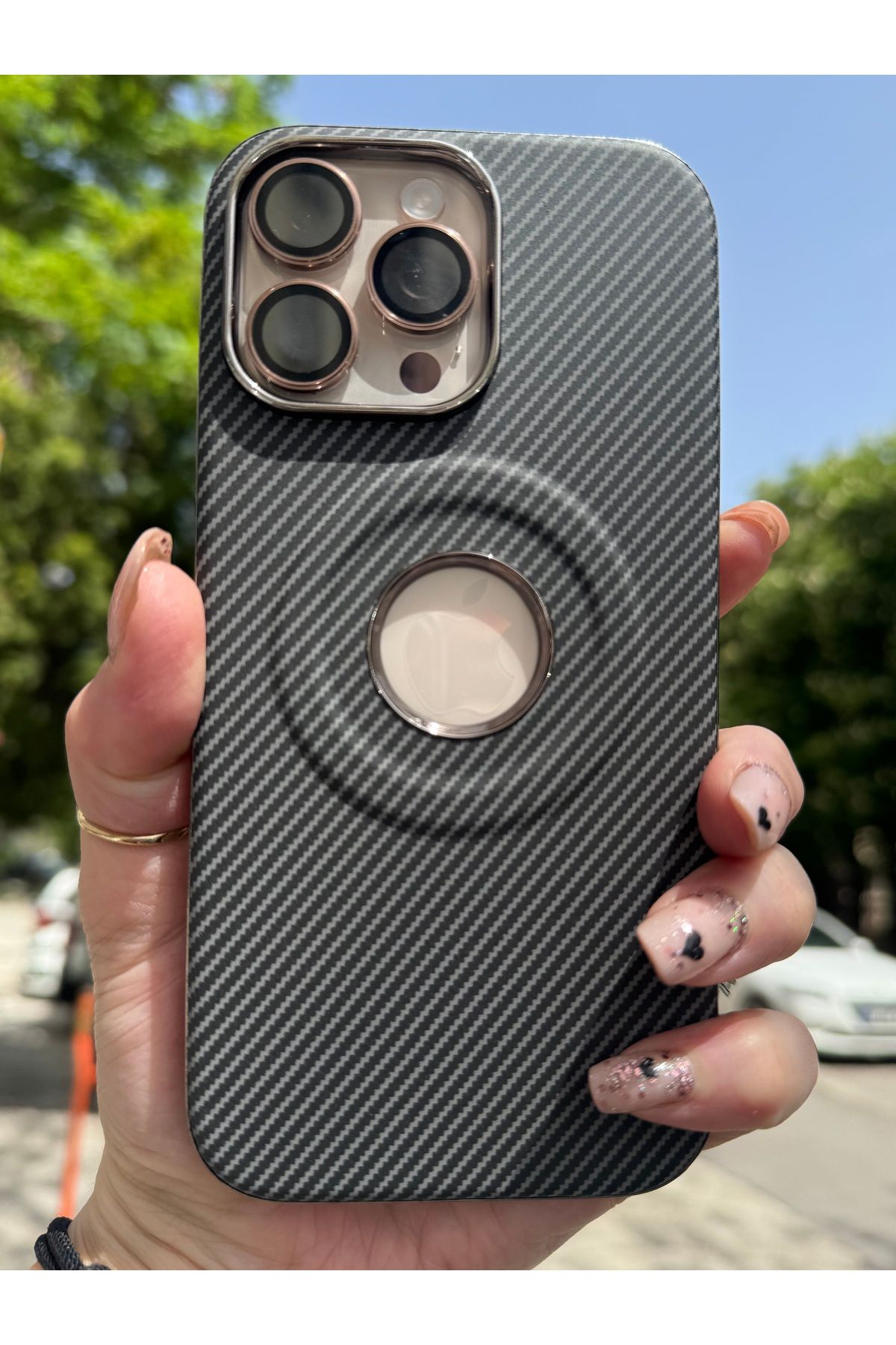DÜNYA AKSESUAR iPhone 15 pro max uyumlu sert mesafe şarj darbeye düşmeye dayanıklı koruyucu silikon kılıf
