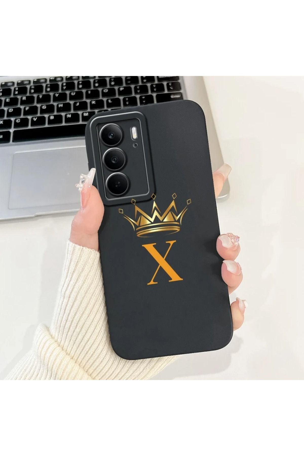 Rotaks Realme C75 Uyumlu Harfli Taç Baskılı Kişiye Özel Silikon Telefon Kılıfı - X