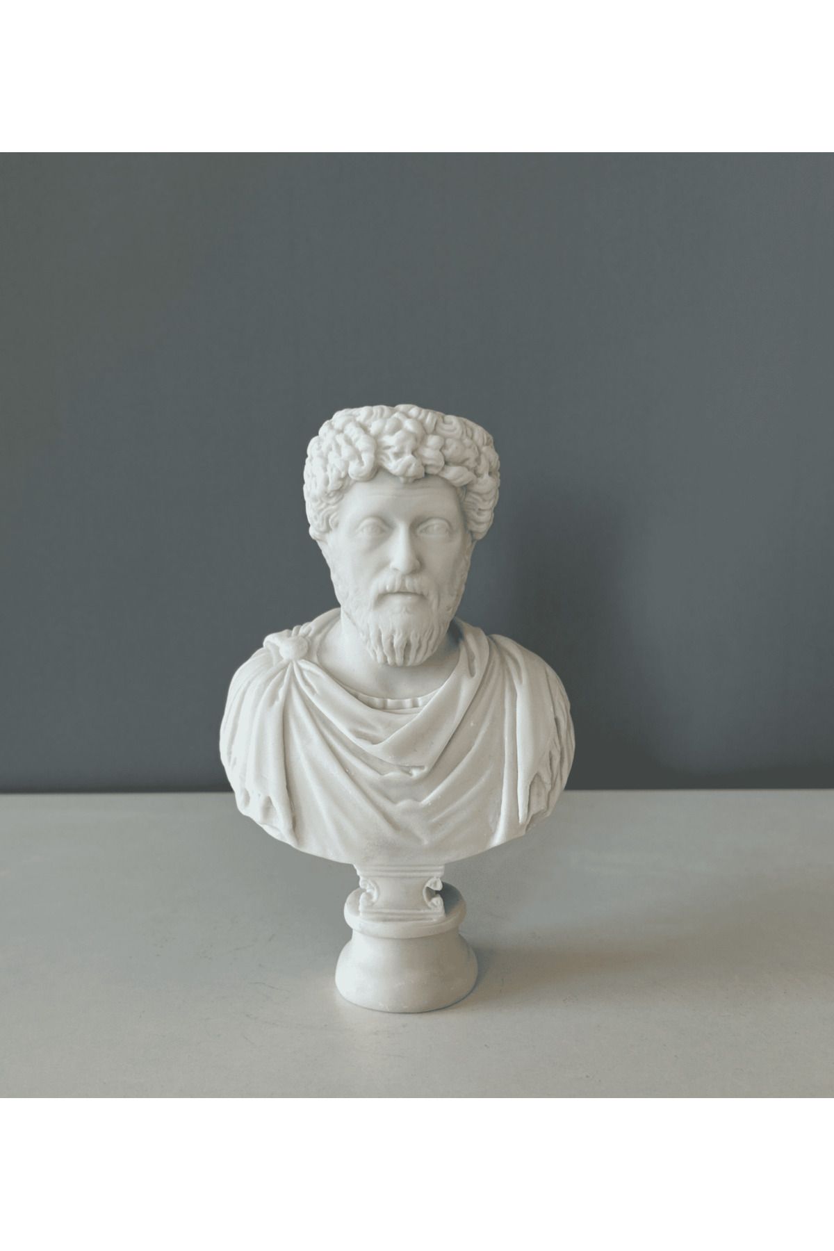 LivadoHome Marcus Aurelius Dekoratif Büst Heykel 18cm x 11cm