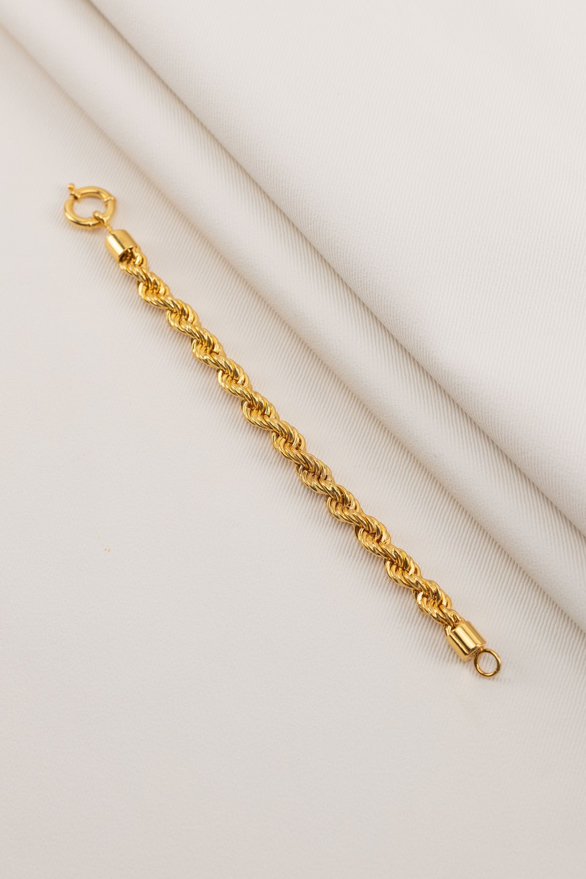 Vicenza Jewelery İnce Halat Bileklik (Gemici Kilit Detaylı) - 925 Ayar Gümüş