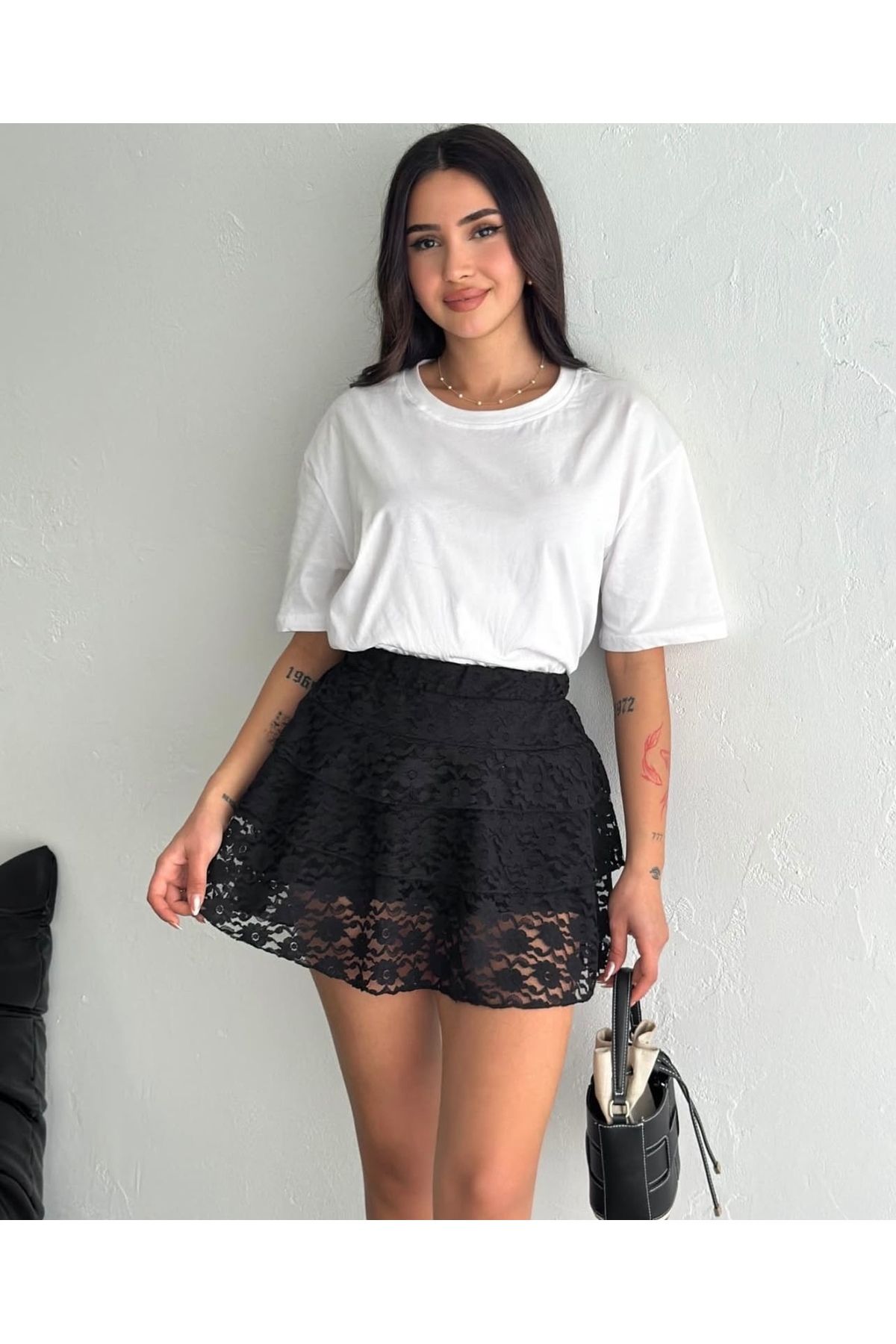 disponible Kadın Dantelli Mini Kısa Etek
