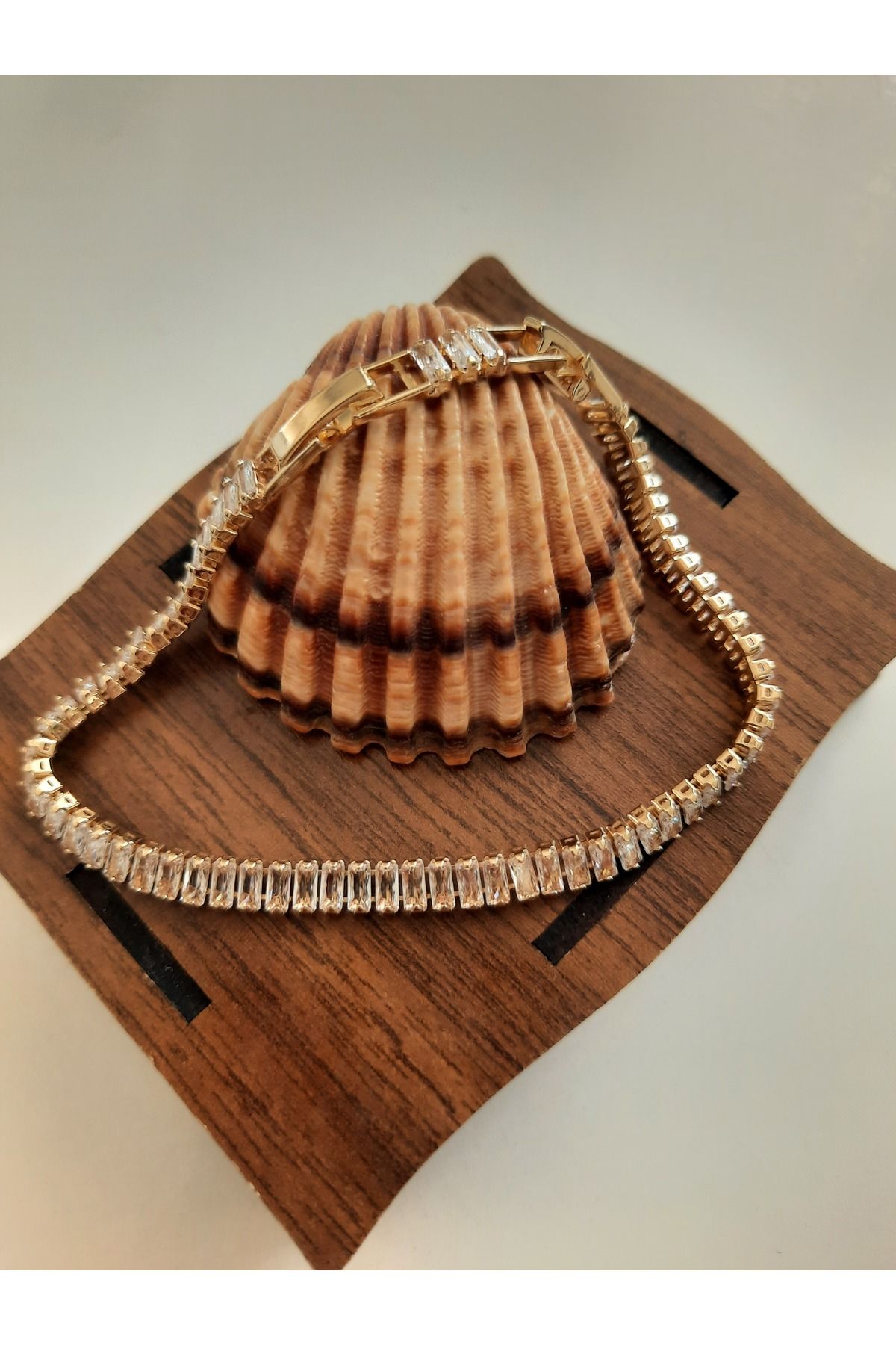 Helys Accessories Zirkon Taşlı Baget Su Yolu Bileklik