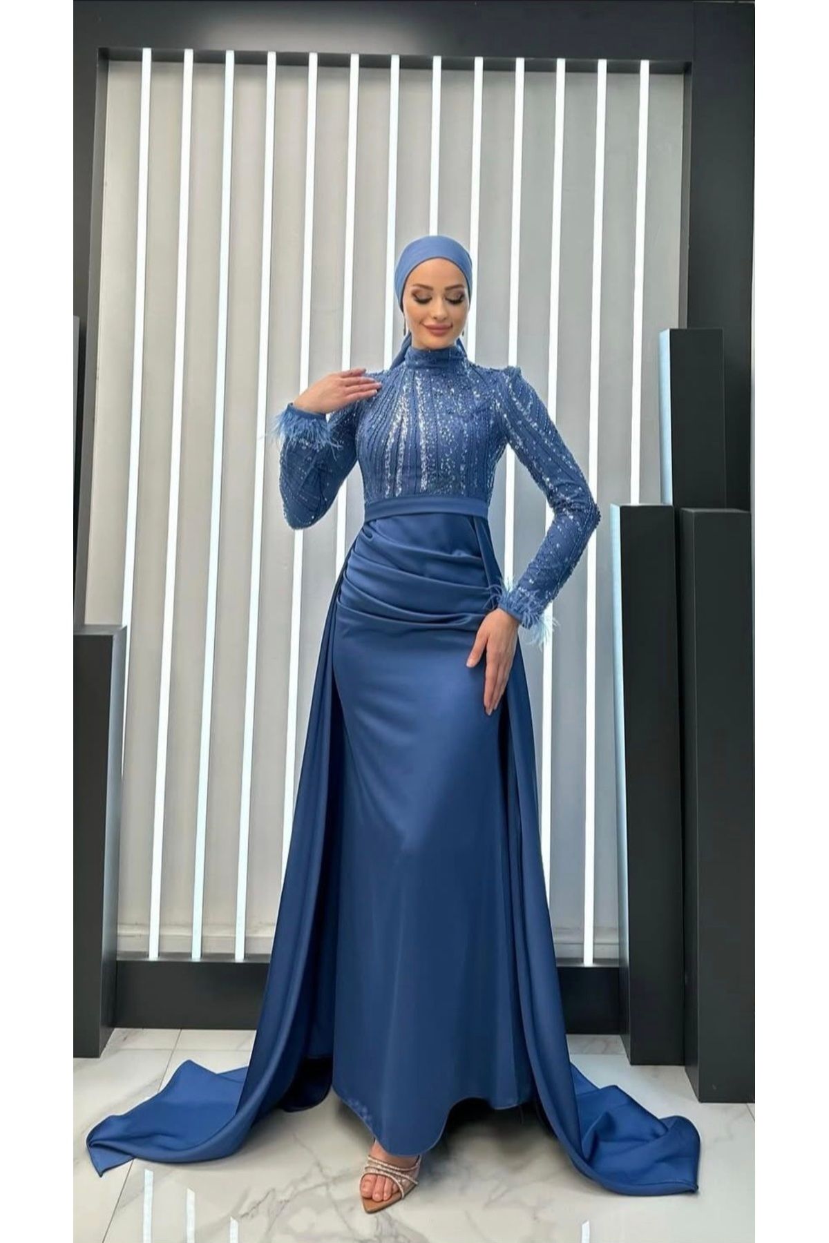 GÜZELLER Balık Model Saten Tafta Pelerinli Eliza Nikah Nişan Söz İsteme Özel Gün Abiyesi Elbisesi