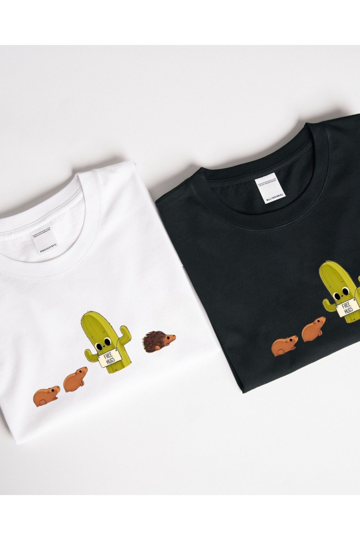 Ebiidesign Kaktüs ve Kirpiler Tasarımlı Baskılı T-Shirt