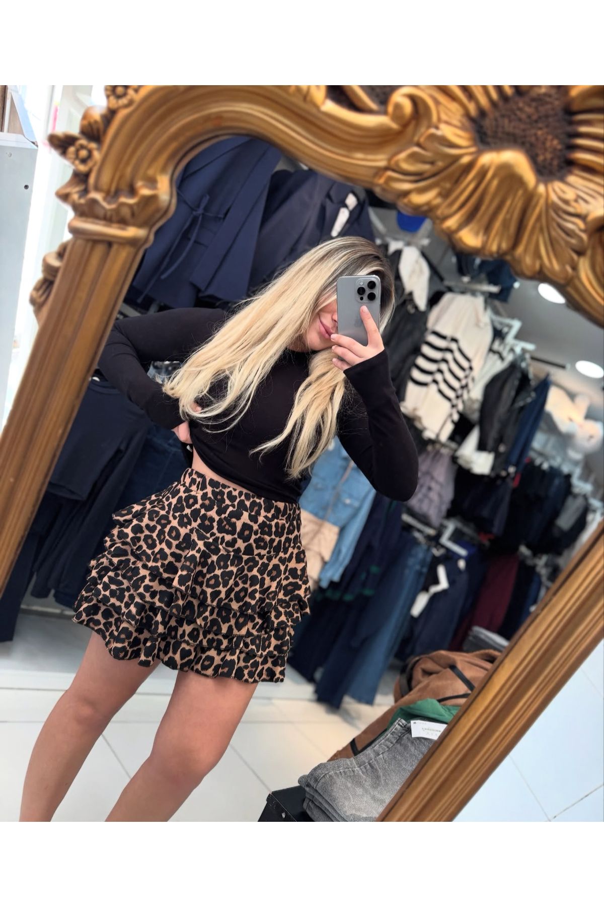 Akça Butik Şort etek