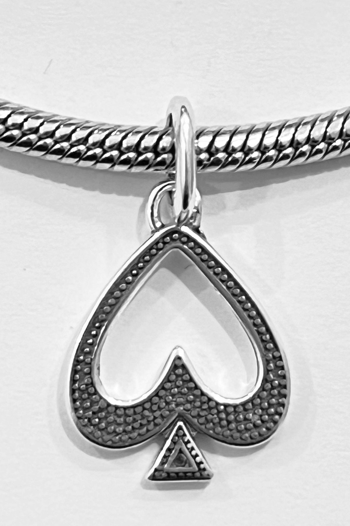Fubena Maça Sallantılı Charm