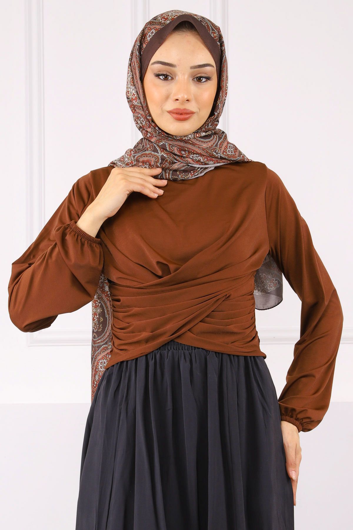 İmajButik Kahverengi Çapraz Drape Detaylı Sandy Bluz