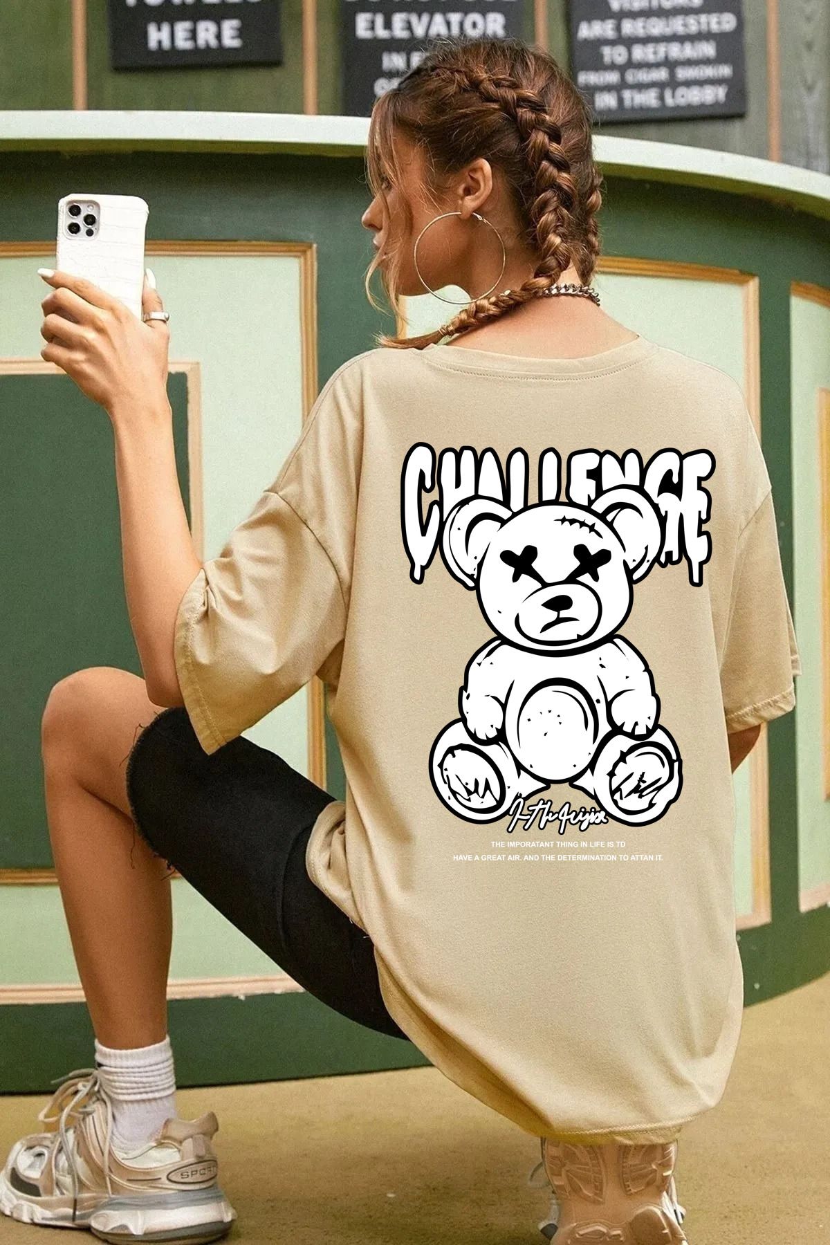 qavnas Unisex Challenge Bear Baskılı Rahat Kesim Bej T-Shirt