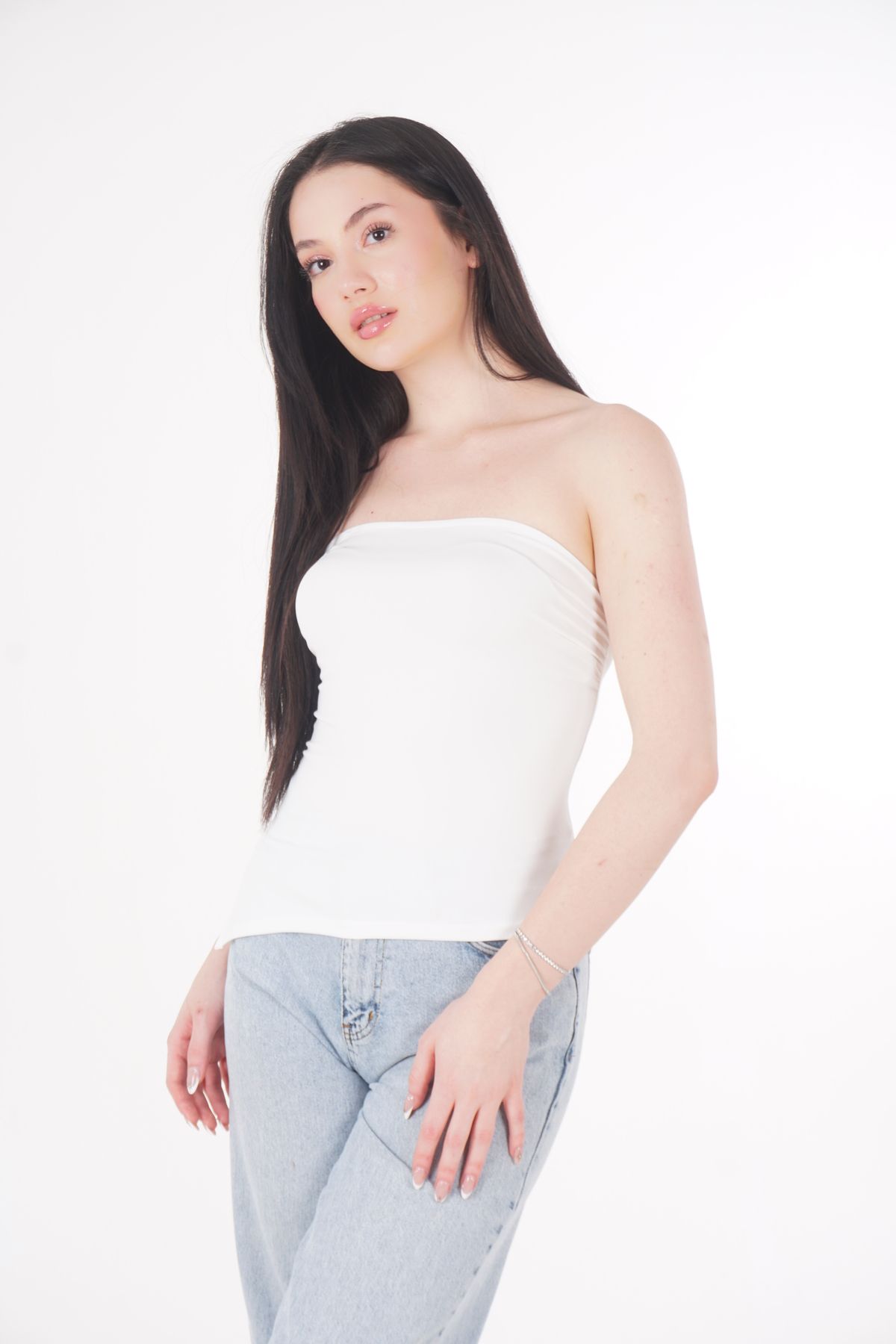 CHAURA Asimetrik Yırtmaçlı Crop Bluz