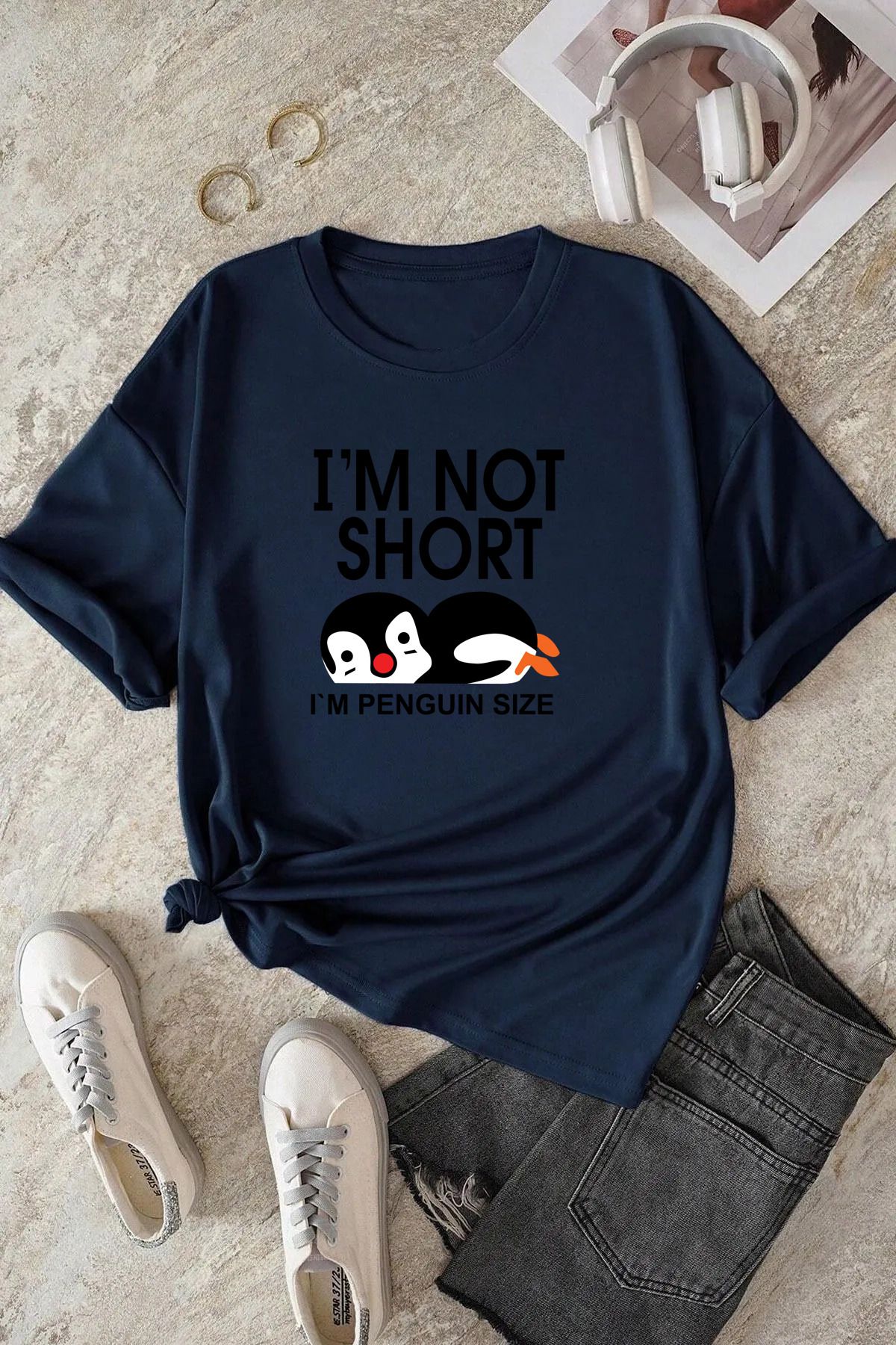 halowear Unisex I'm Not Short Penguin Baskılı Rahat Kesim Lacivert T-Shirt