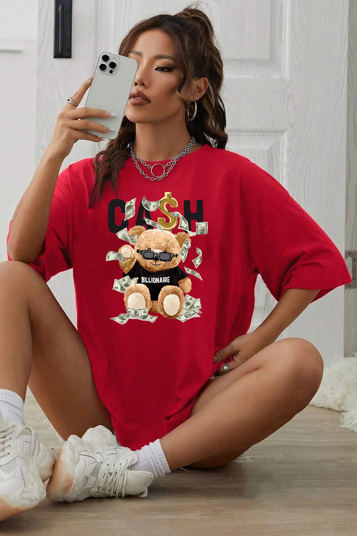 qavnas Unisex Cash Bear Baskılı Rahat Kesim Kırmızı T-Shirt