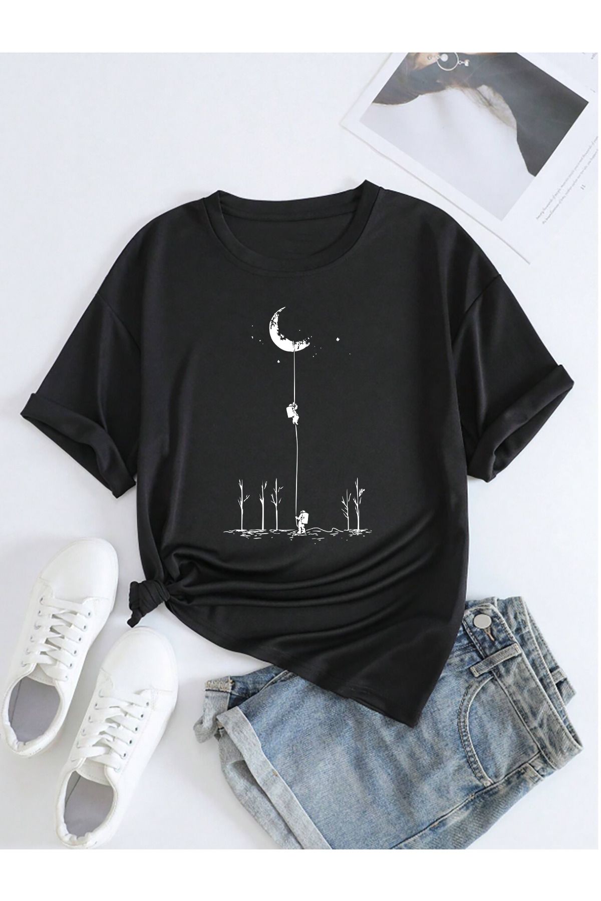 memowear Unisex Ay Satürn Baskılı Rahat Kesim Siyah T-Shirt