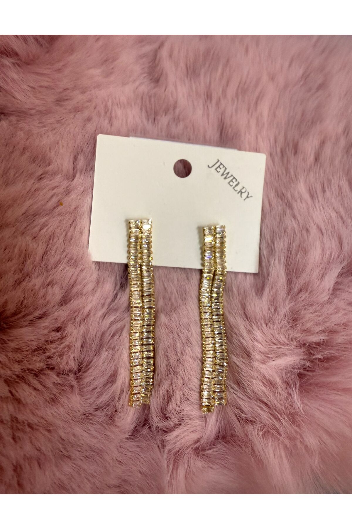 Butik Yeni Sezon A Kalite Çift Sıra Taşlı Gold Küpe | Günlük ve Özel Günlerin Vazgeçilmez Trend Parçası”