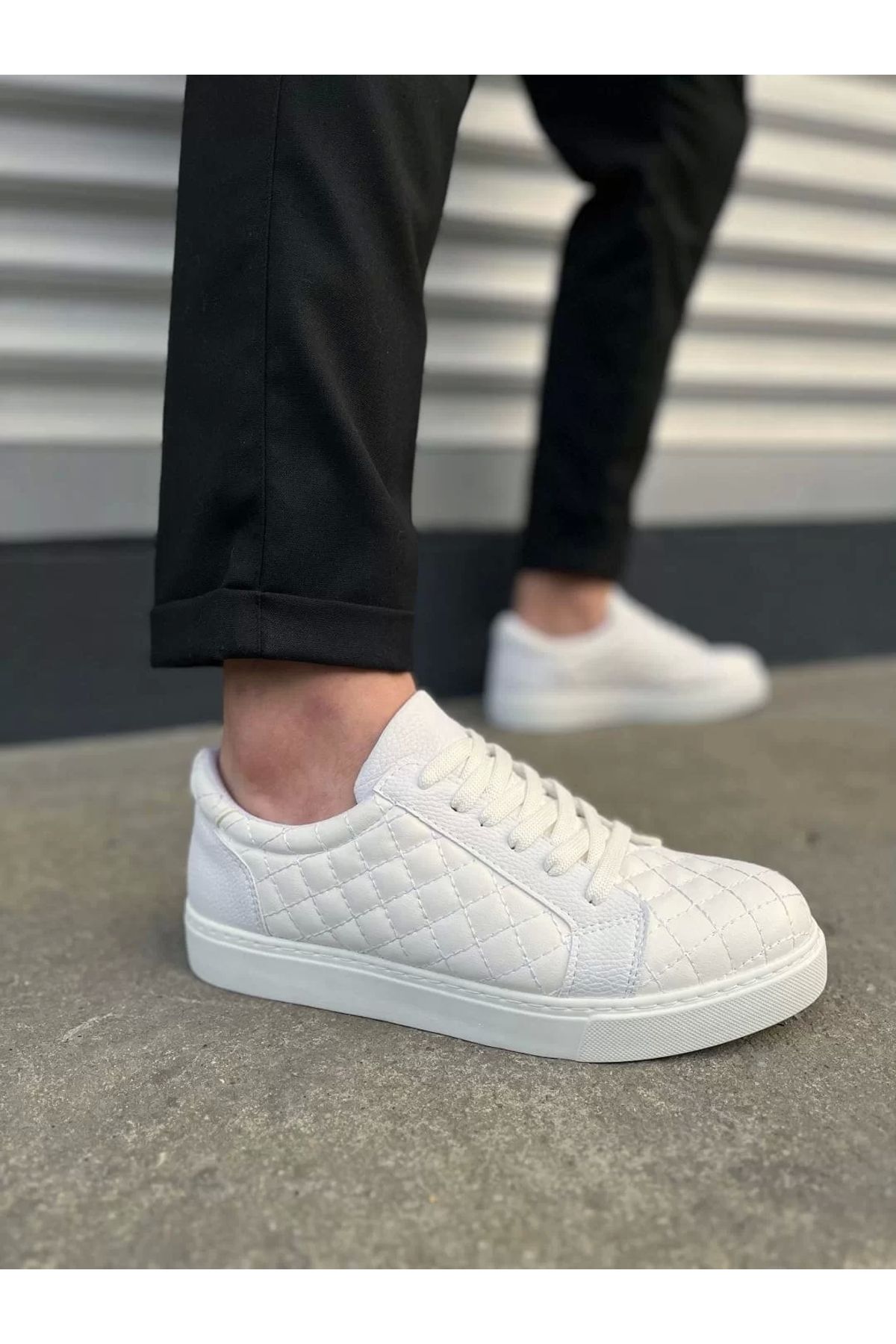 BİCANS JY166 Prestige Bağcıklı Cilt Kapitone Desenli Erkek Günlük Sneaker Ayakkabı CBT - Beyaz